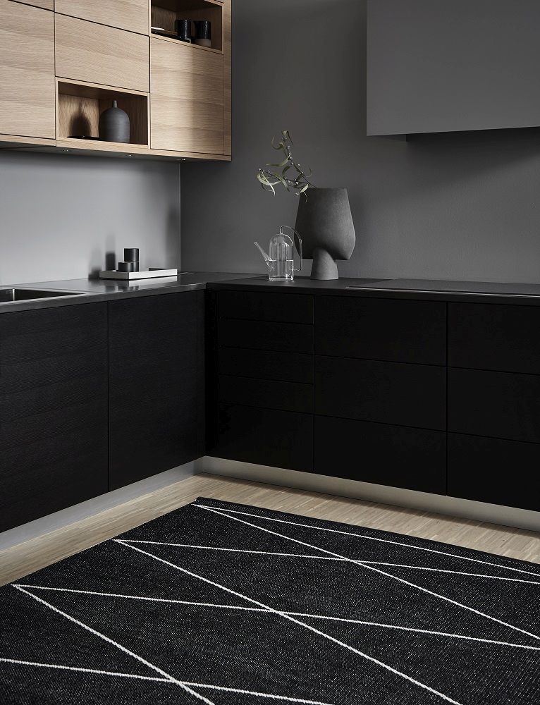 Max Plastic carpet 70x100 cm Pappelina Sand
