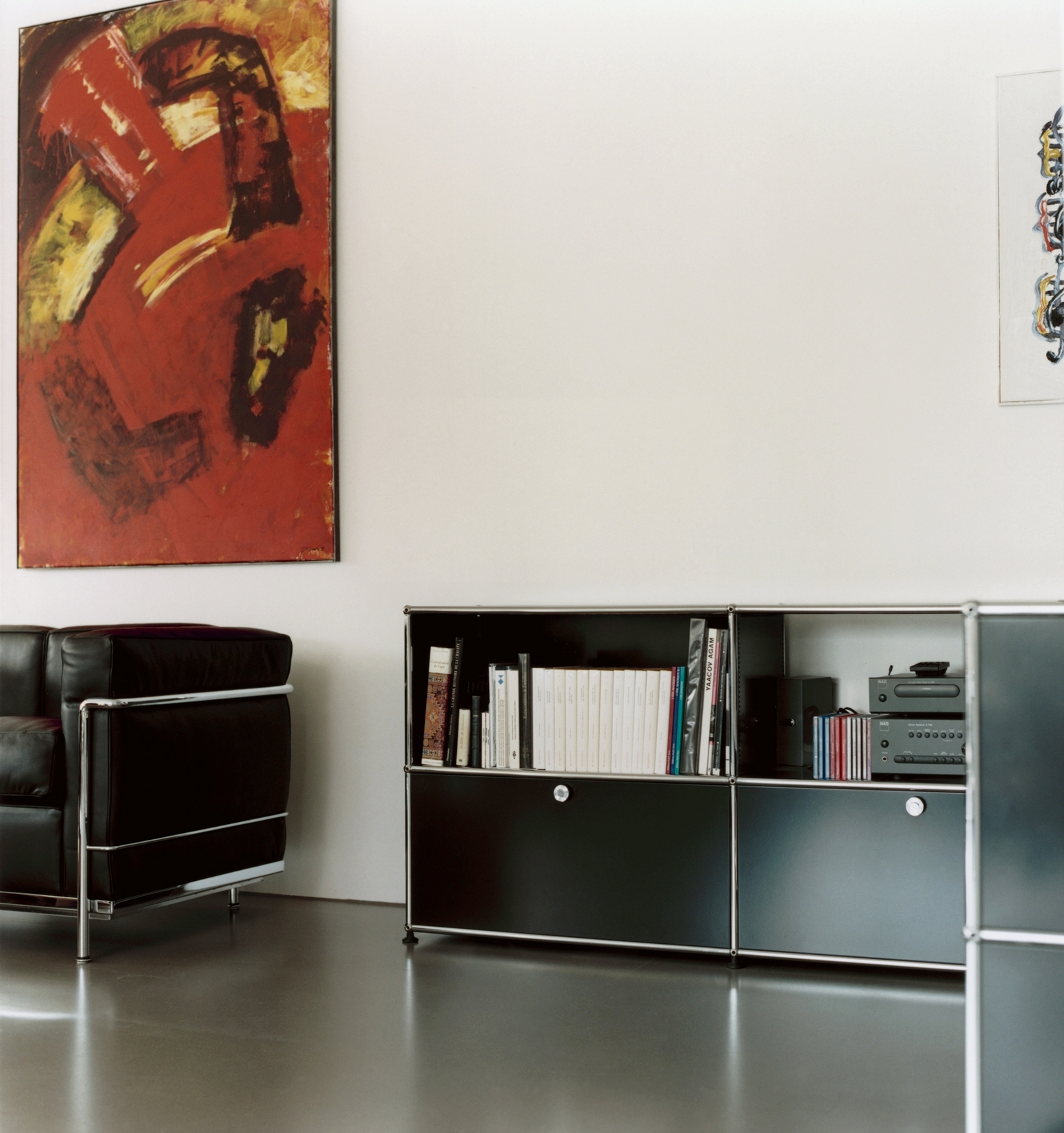 USM Haller Sideboard Schubladen – QUICK SHIP-reinorange