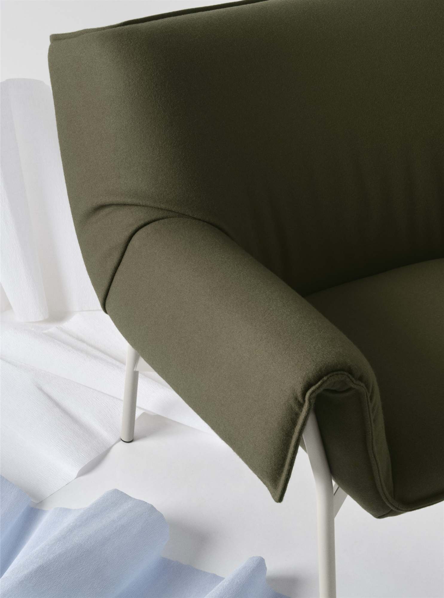 Wrap Lounge Chair Armchair Muuto