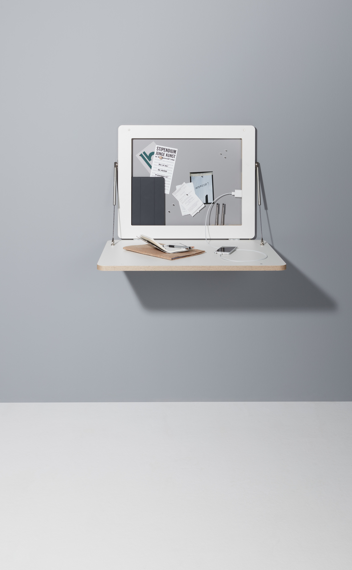 Flatframe Wall Secretary Müller Möbelwerkstätten