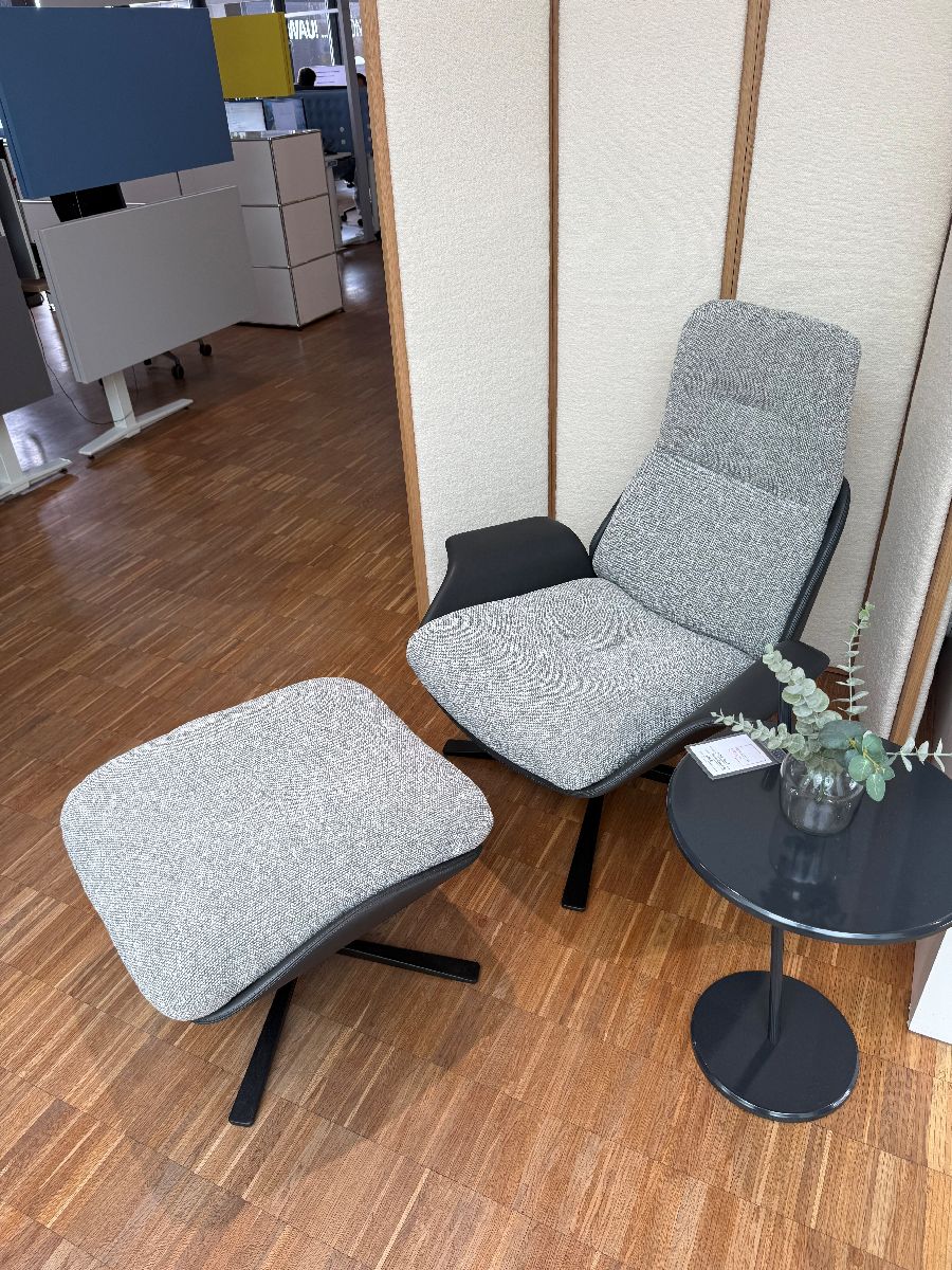 Rei Armchair & Ottoman Prostoria EXHIBIT PIECE