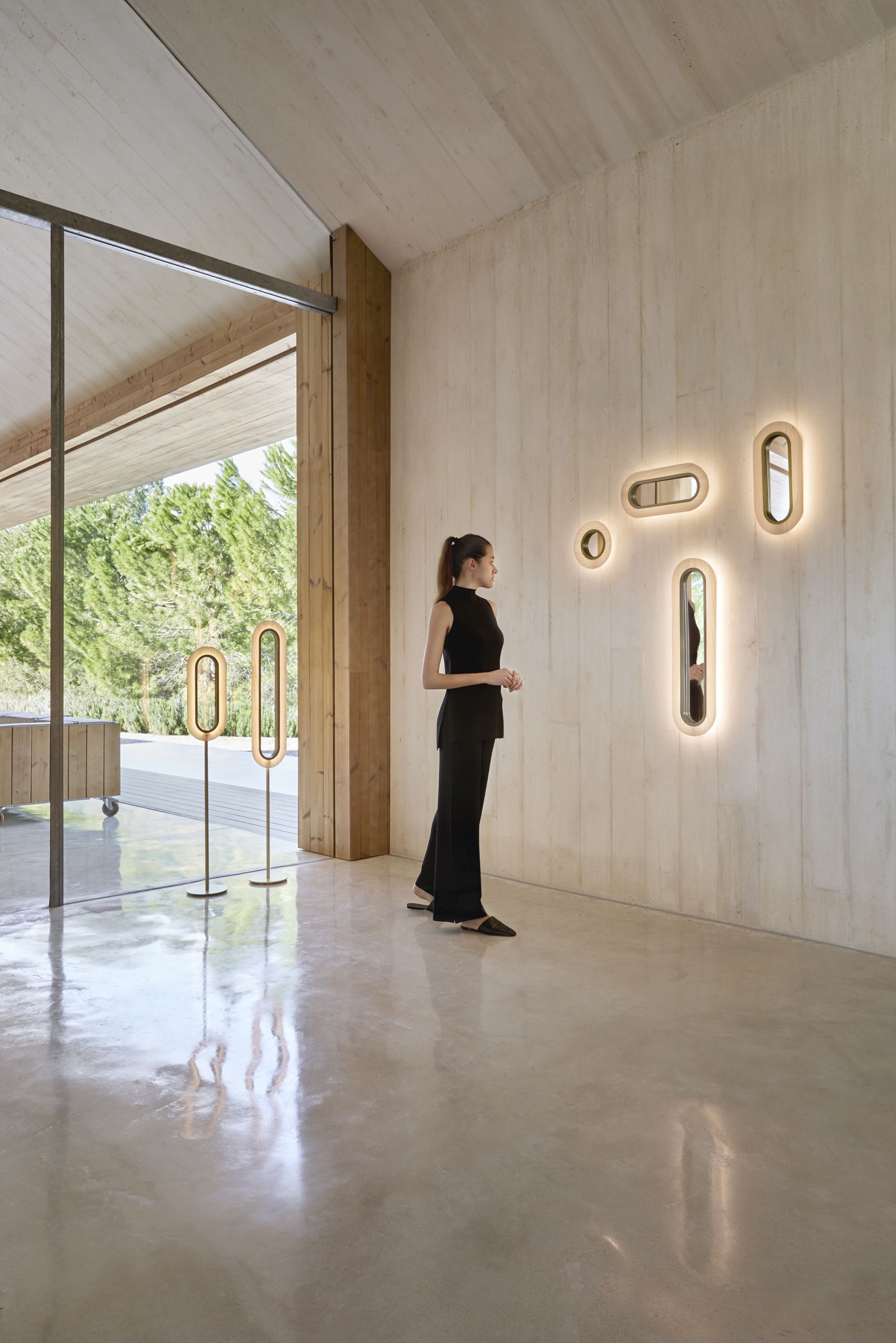 Lens LED Wall Lamp oval Metal Ring in Gold LZF Lamps