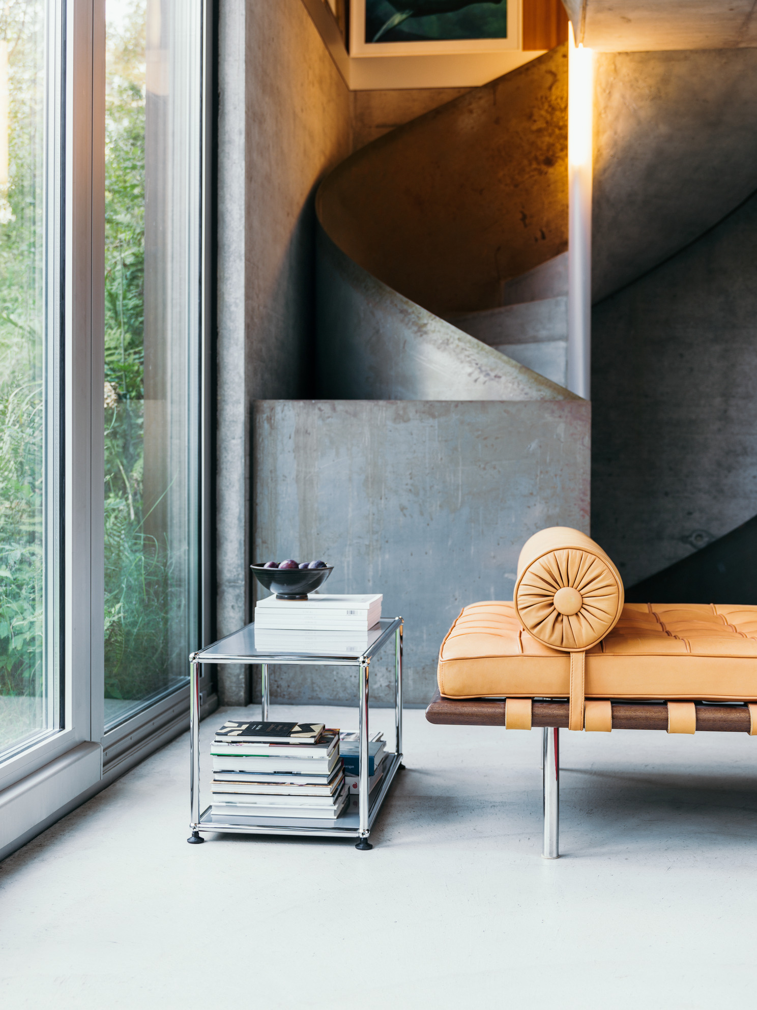 USM Haller Side furniture open QUICK SHIP