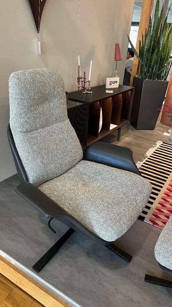 Rei Armchair & Ottoman Prostoria DISPLAY PIECES