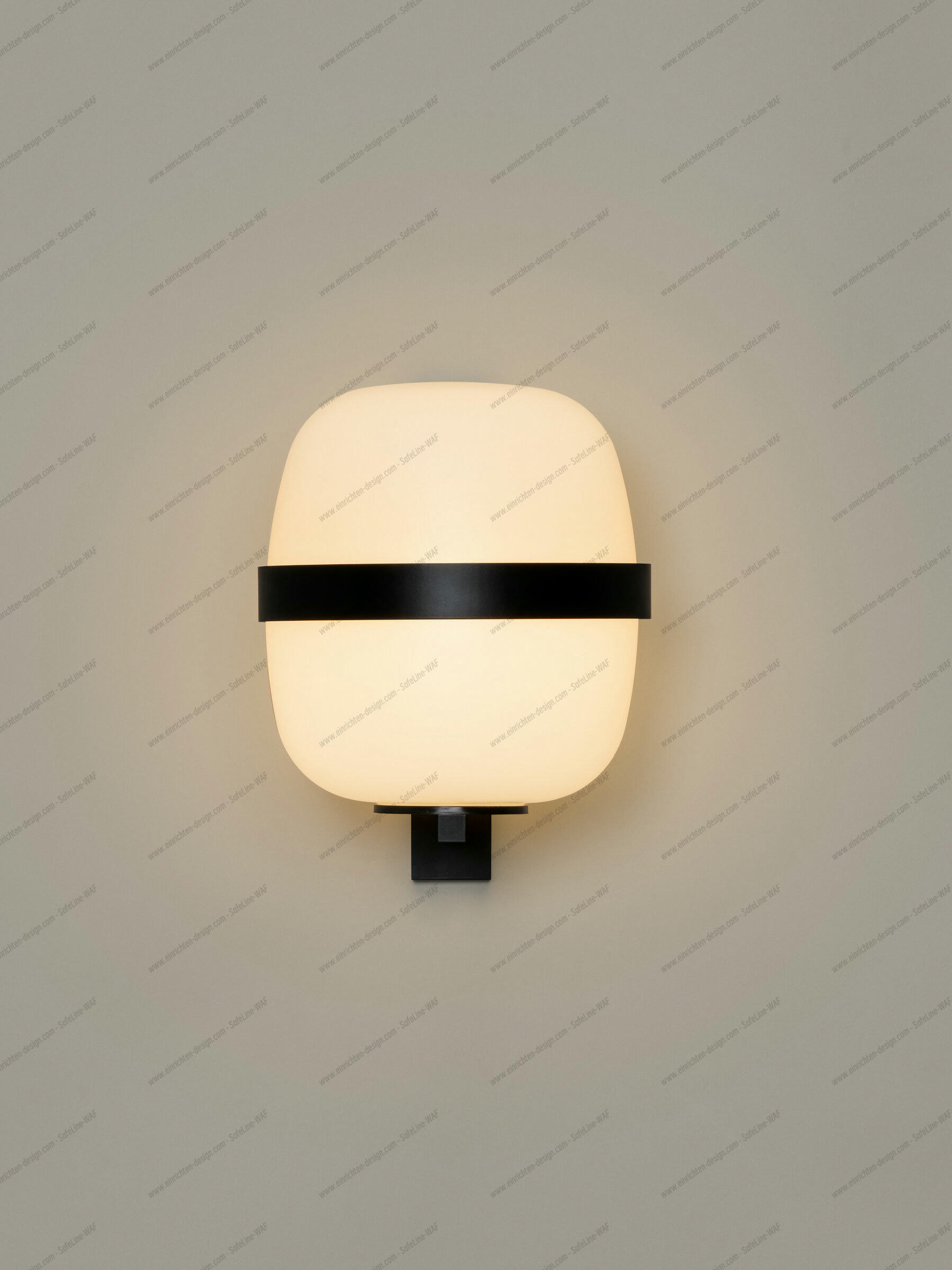 Wally Cesta wall lamp black Santa & Cole