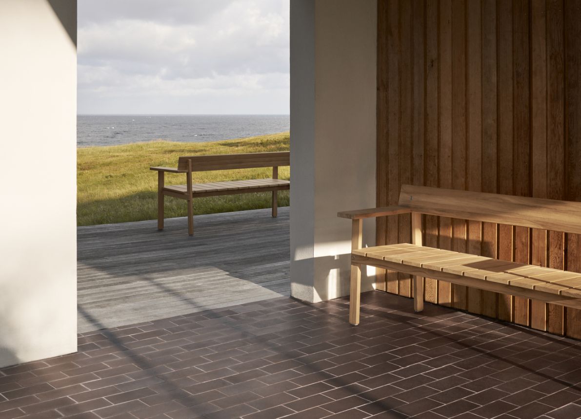 GL101 Timbur Outdoor Bench Carl Hansen & Søn
