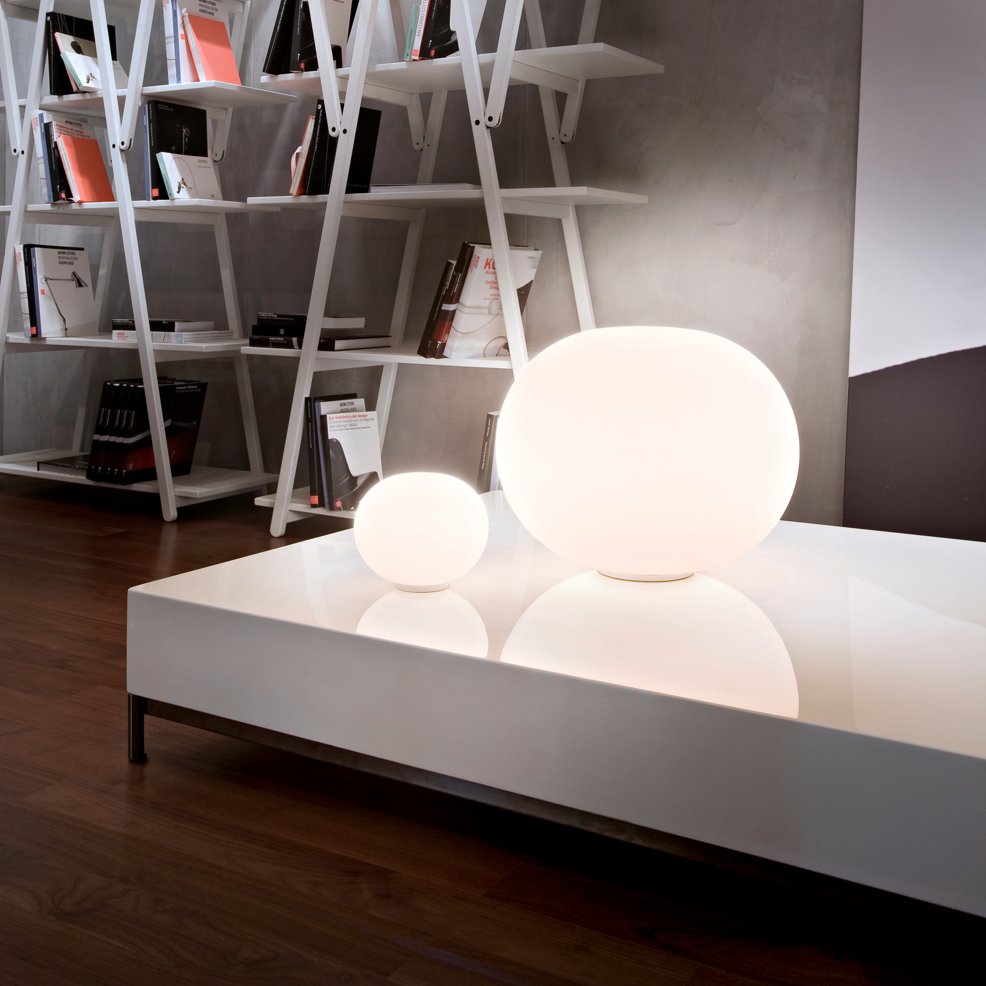 Glo Ball Basic Zero table lamp Flos