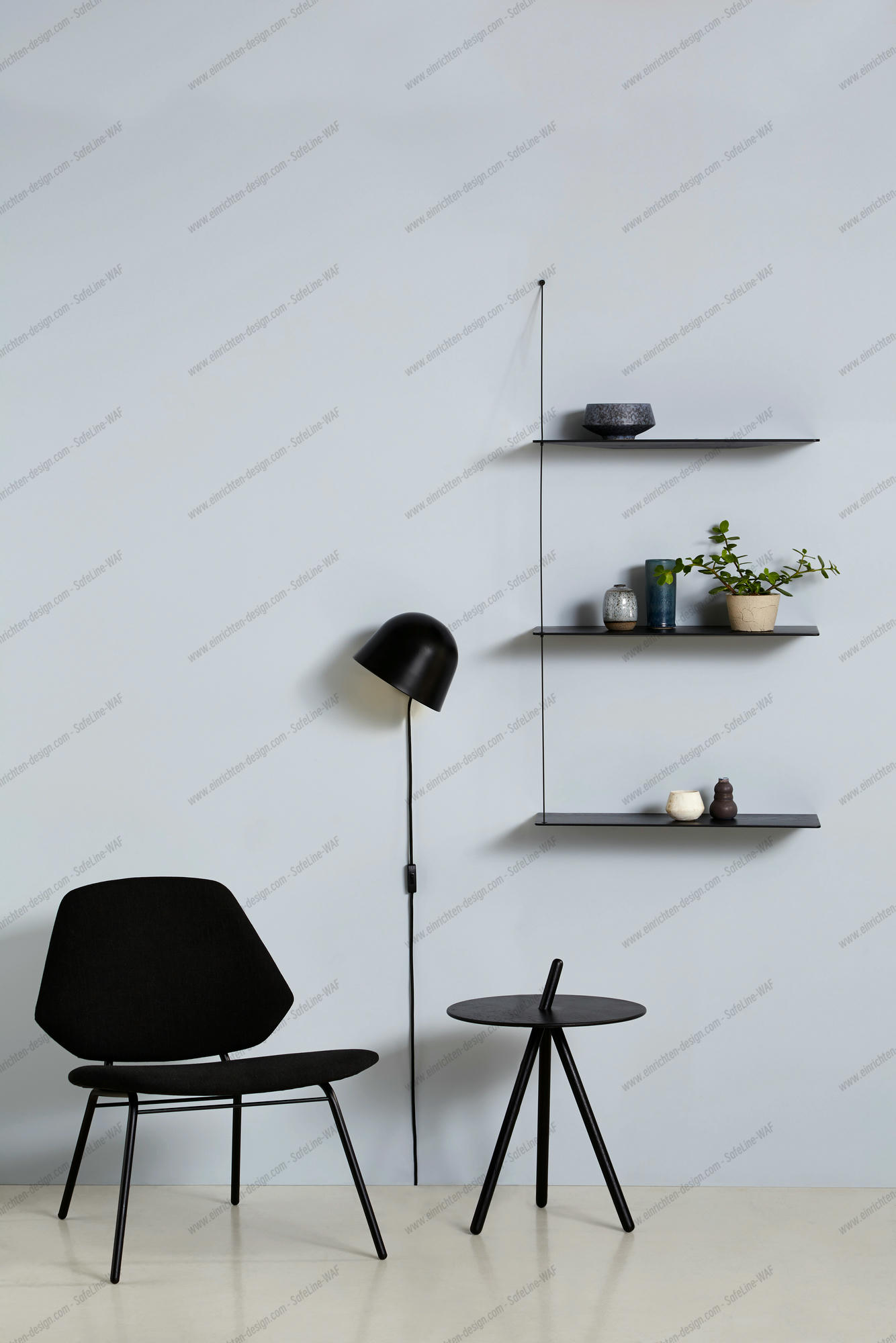 Kuppi Wall Lamp black Woud