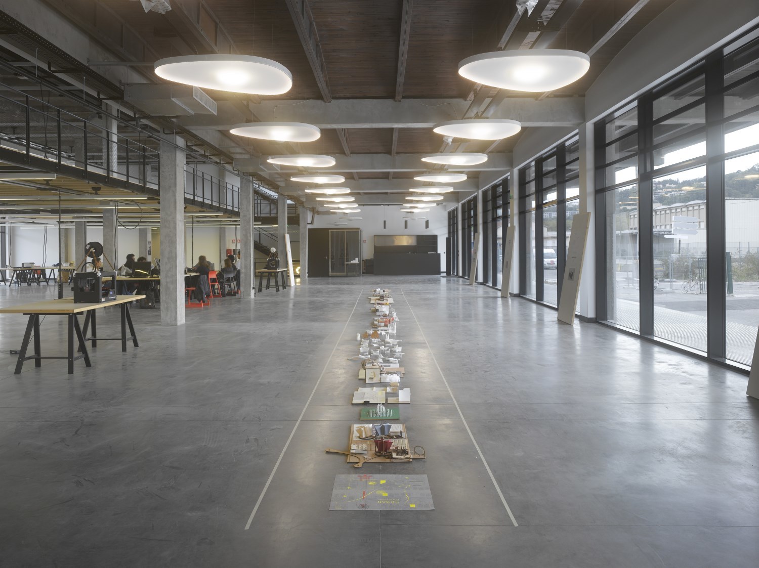D71PV Petale LED Pendant Light Luceplan