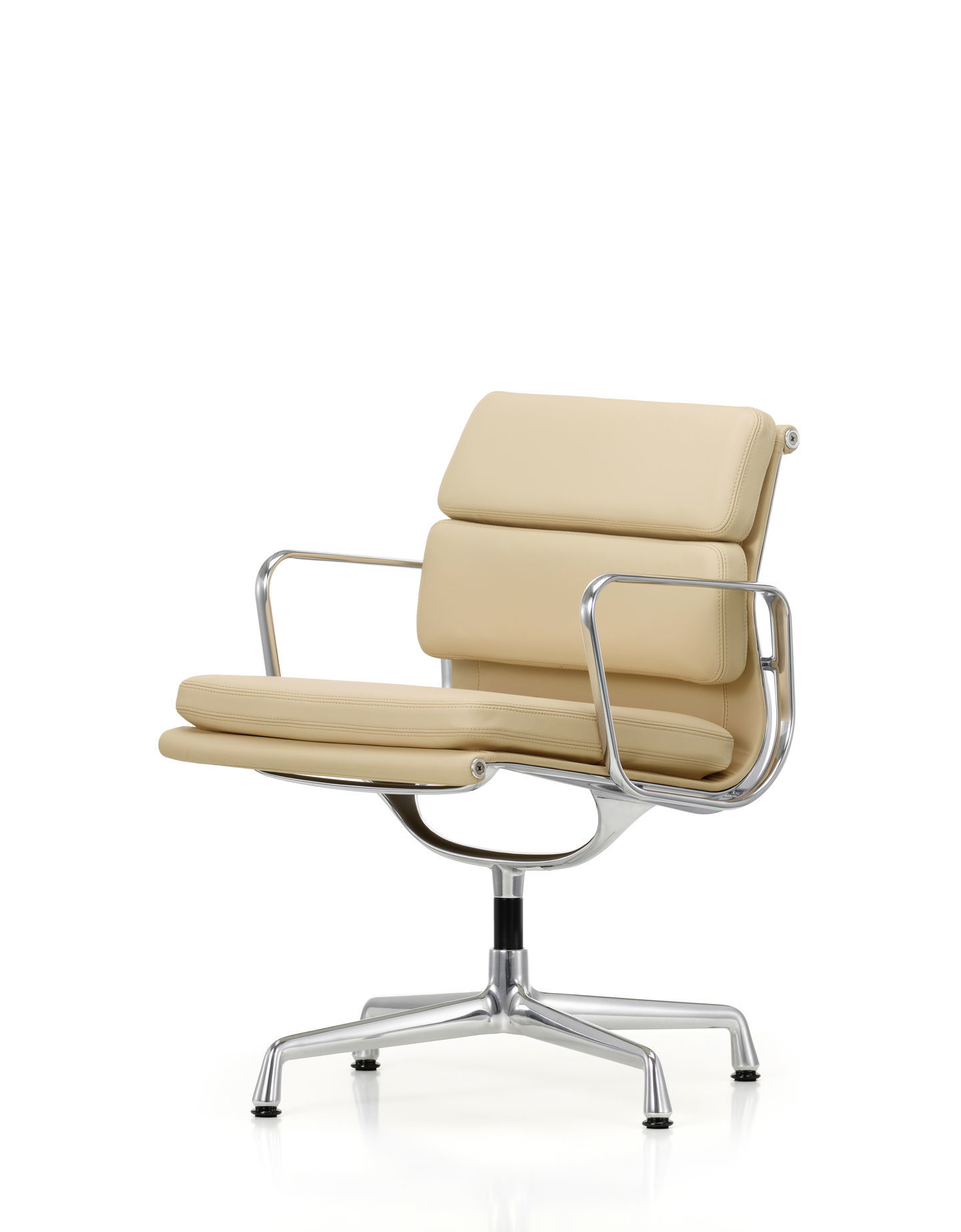 Soft Pad Chair EA207 / EA 207 Armchair Vitra