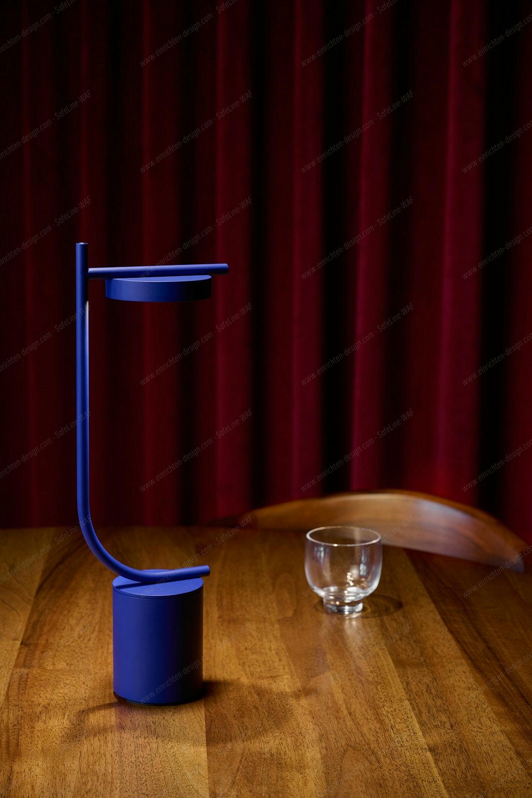 Igram Portable Table Lamp Shape J Battery-powered lamp / table lamp Grupa 