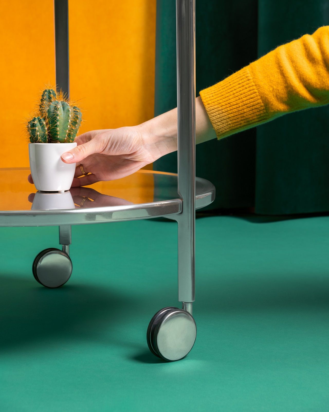Tambour side table Magis