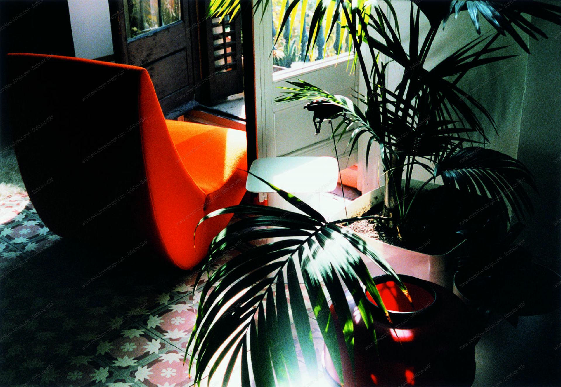 Amoebe Armchair Vitra