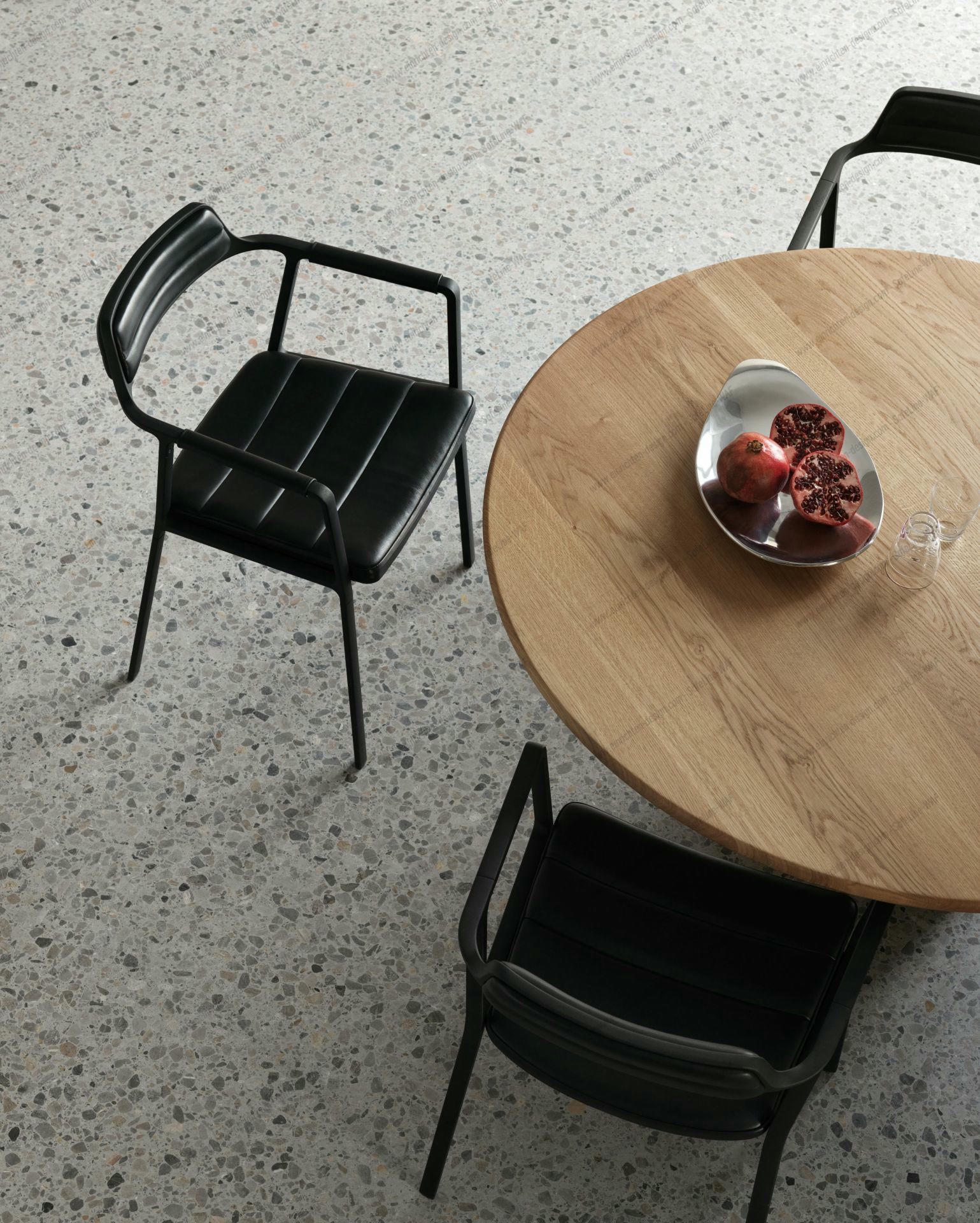 Chair black aniline leather Vipp Chair black aniline leather Vipp