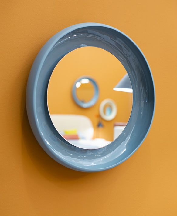 Coque Mirror with Ceramic Frame Miniforms