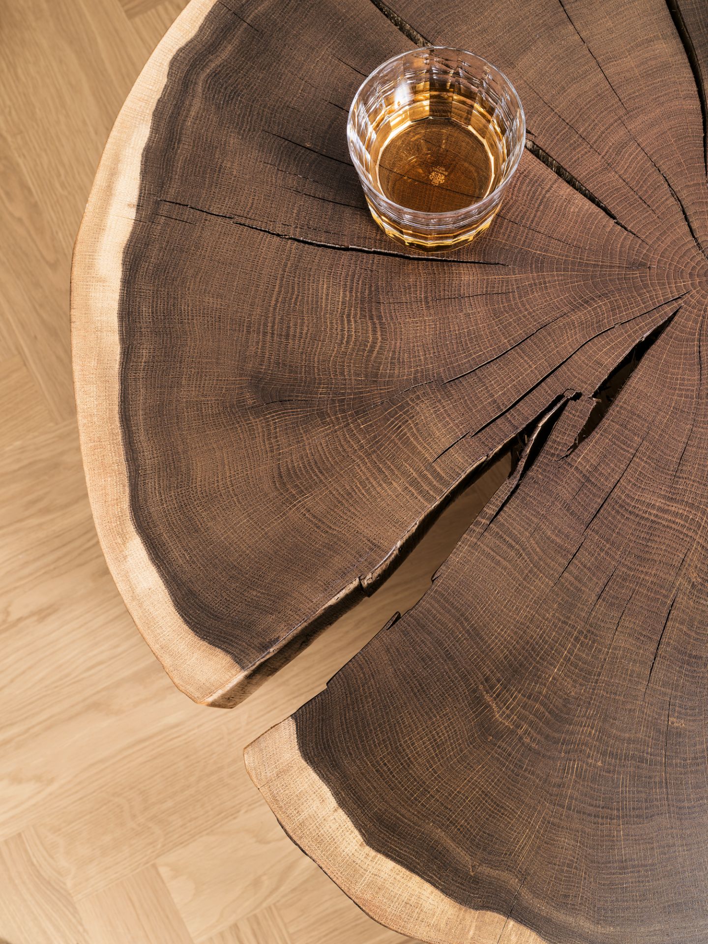Stomp side table H28 charburned Janua