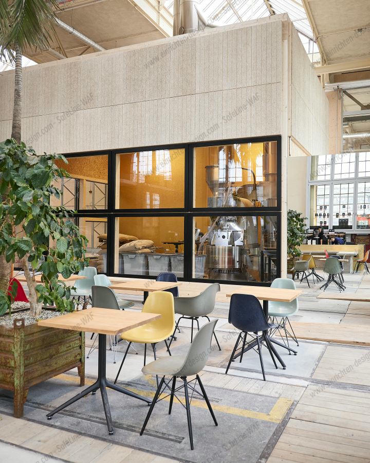 Eames Fibreglass Chair DSR Chair Vitra