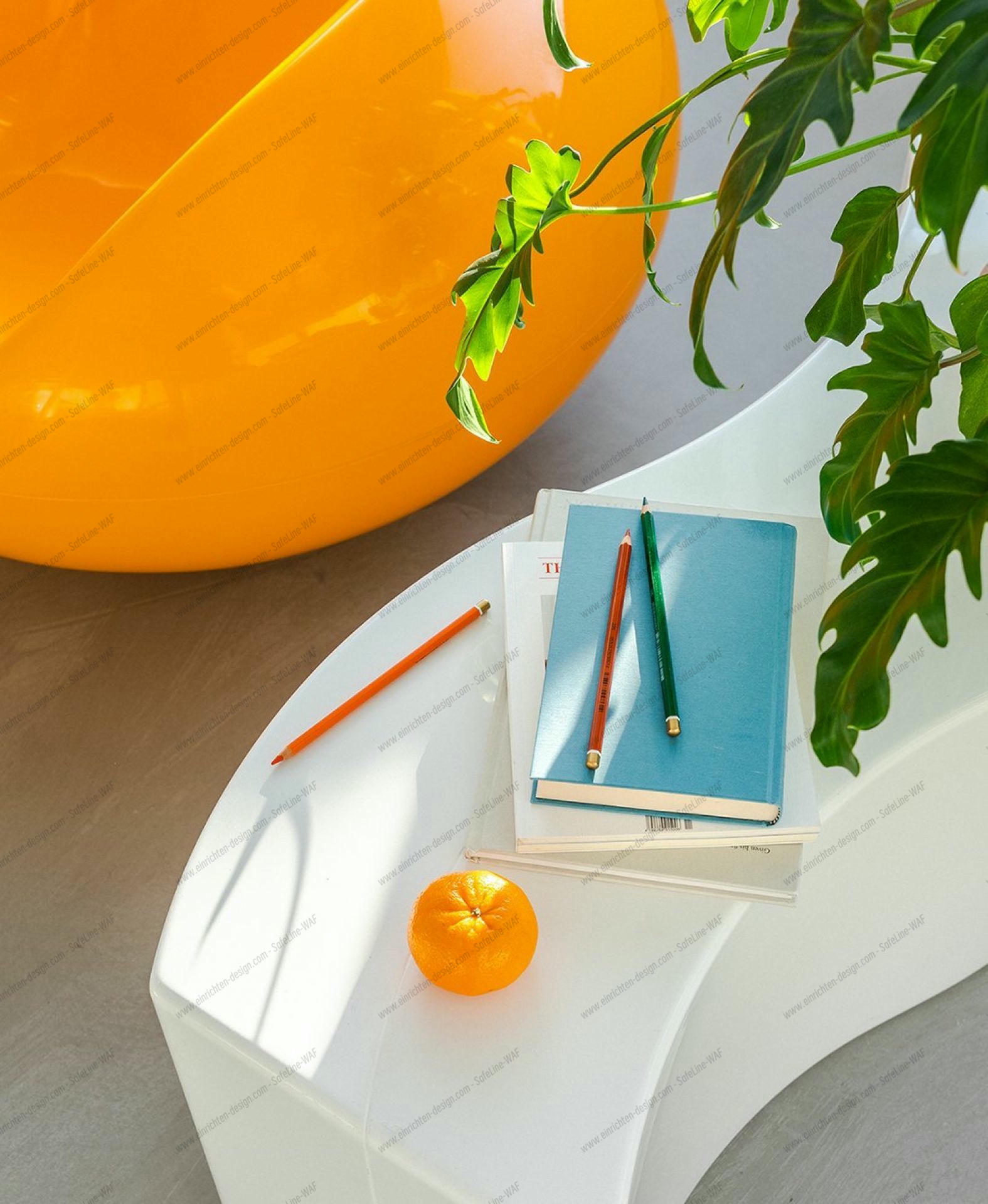 Pastil Chair white Eero Aarnio Originals