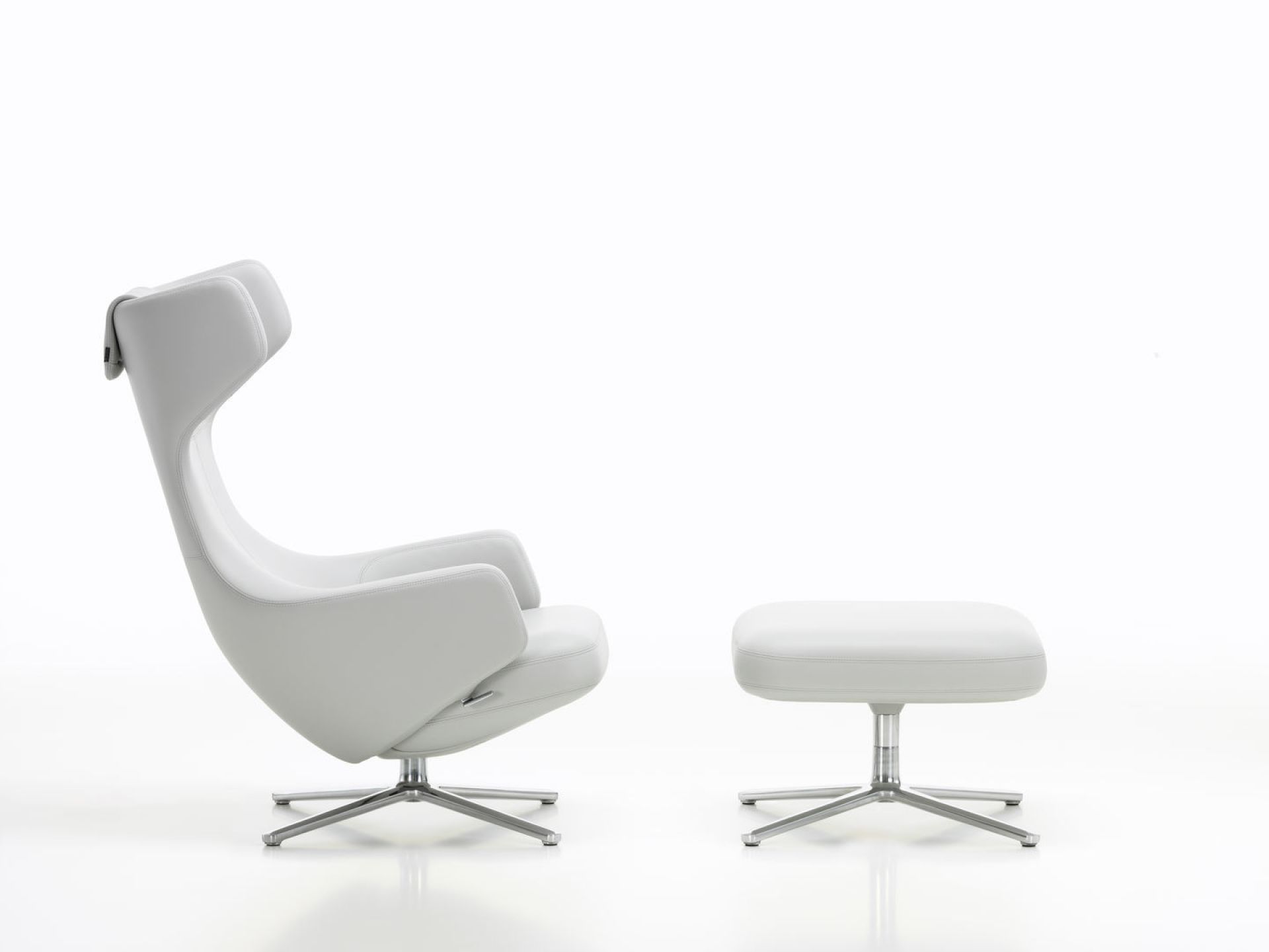 Grand Repos Easy Chair + Ottoman Vitra Polished Cosy Classic grey