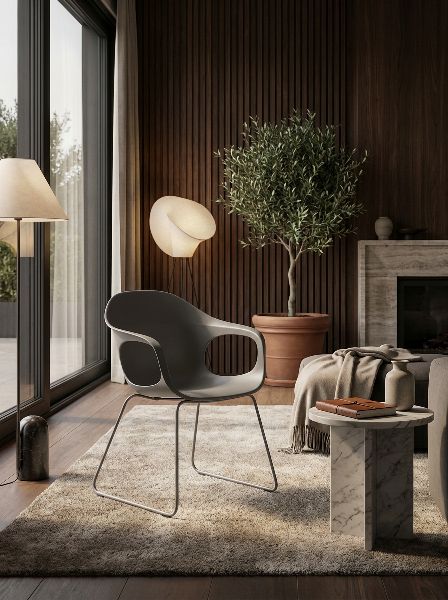 Elephantino armchair Kristalia sled base