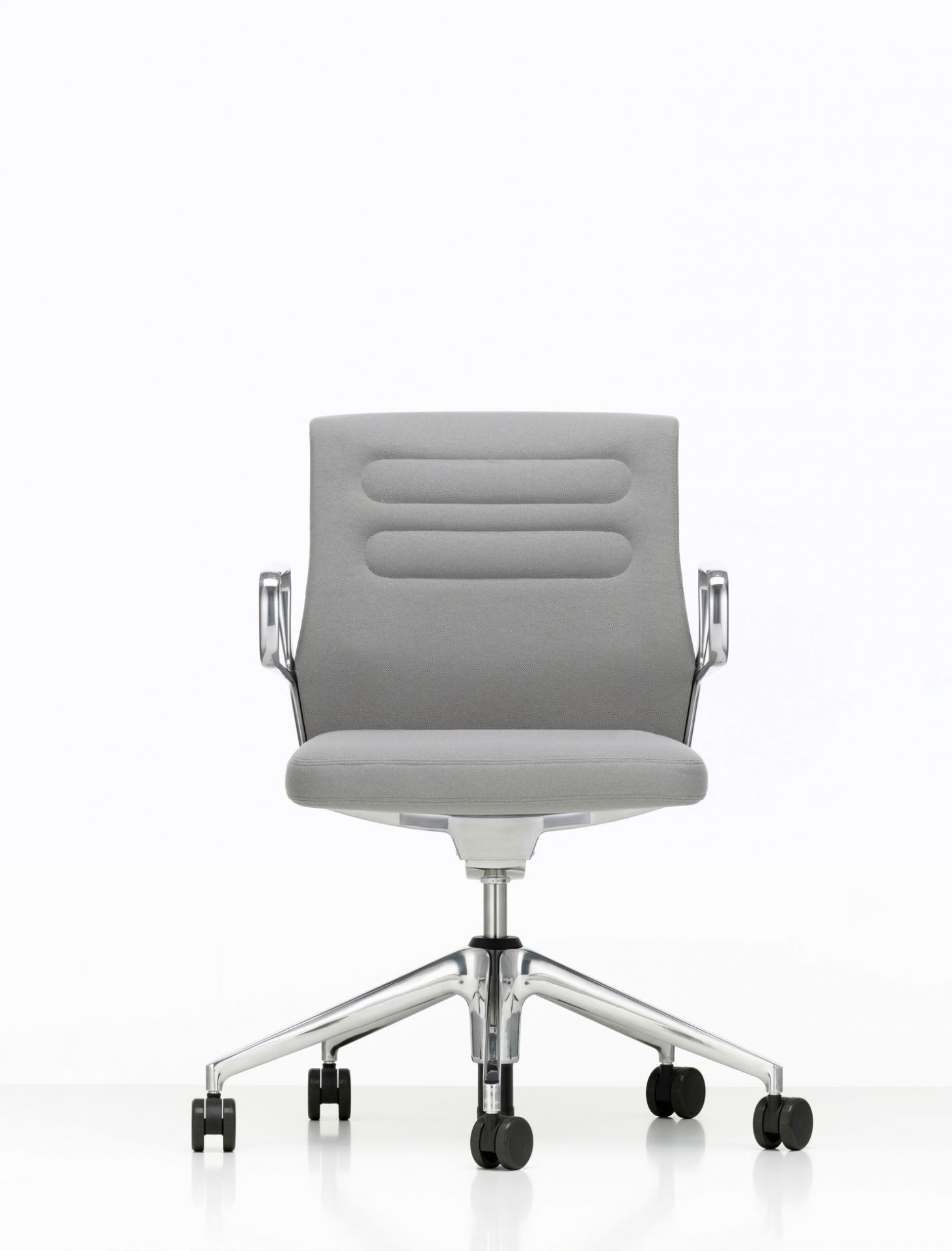 AC5 Studio Office Swivel Chair Vitra