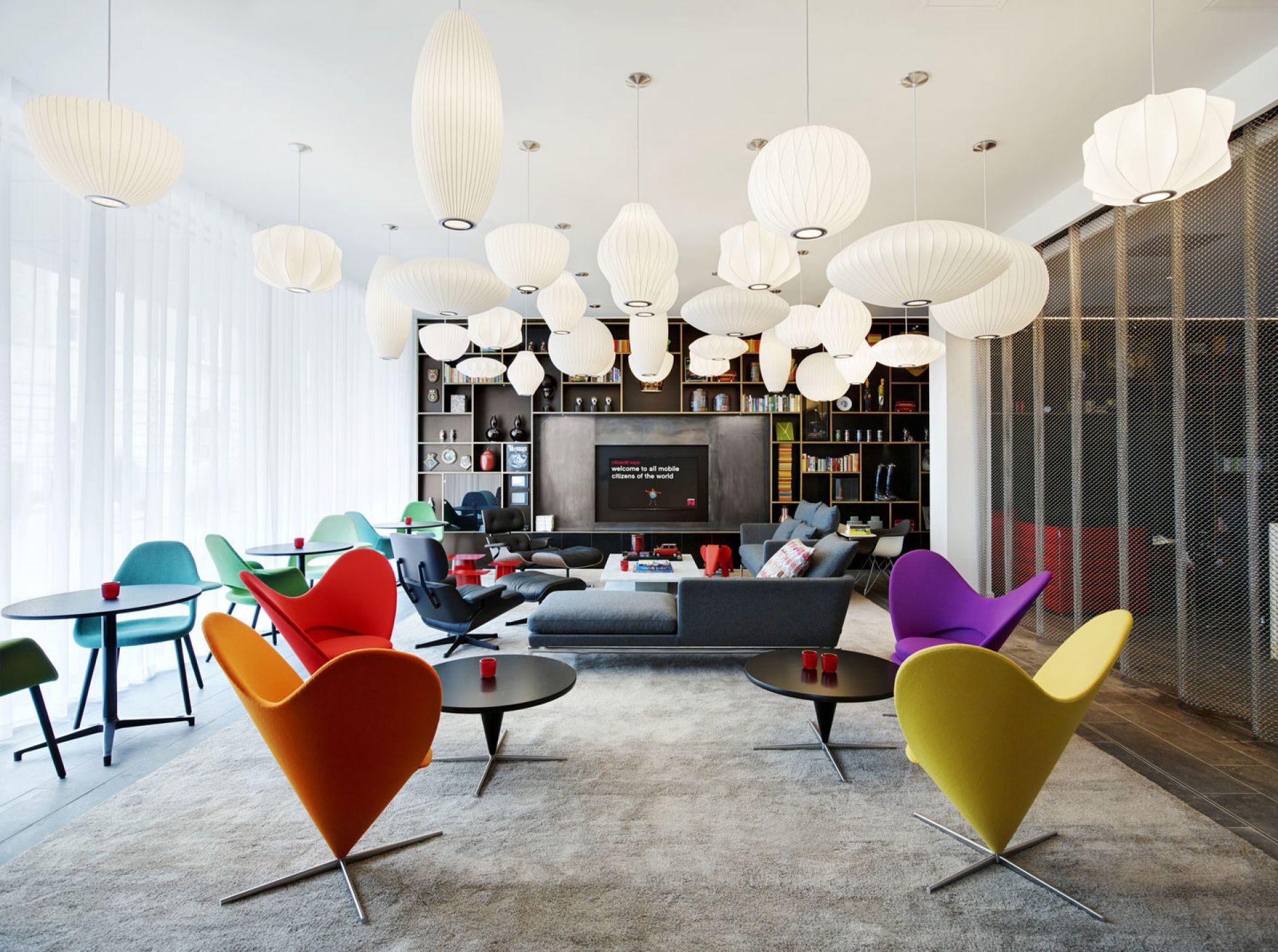 Akari 26A / 21A / 15A Pendant Light Vitra