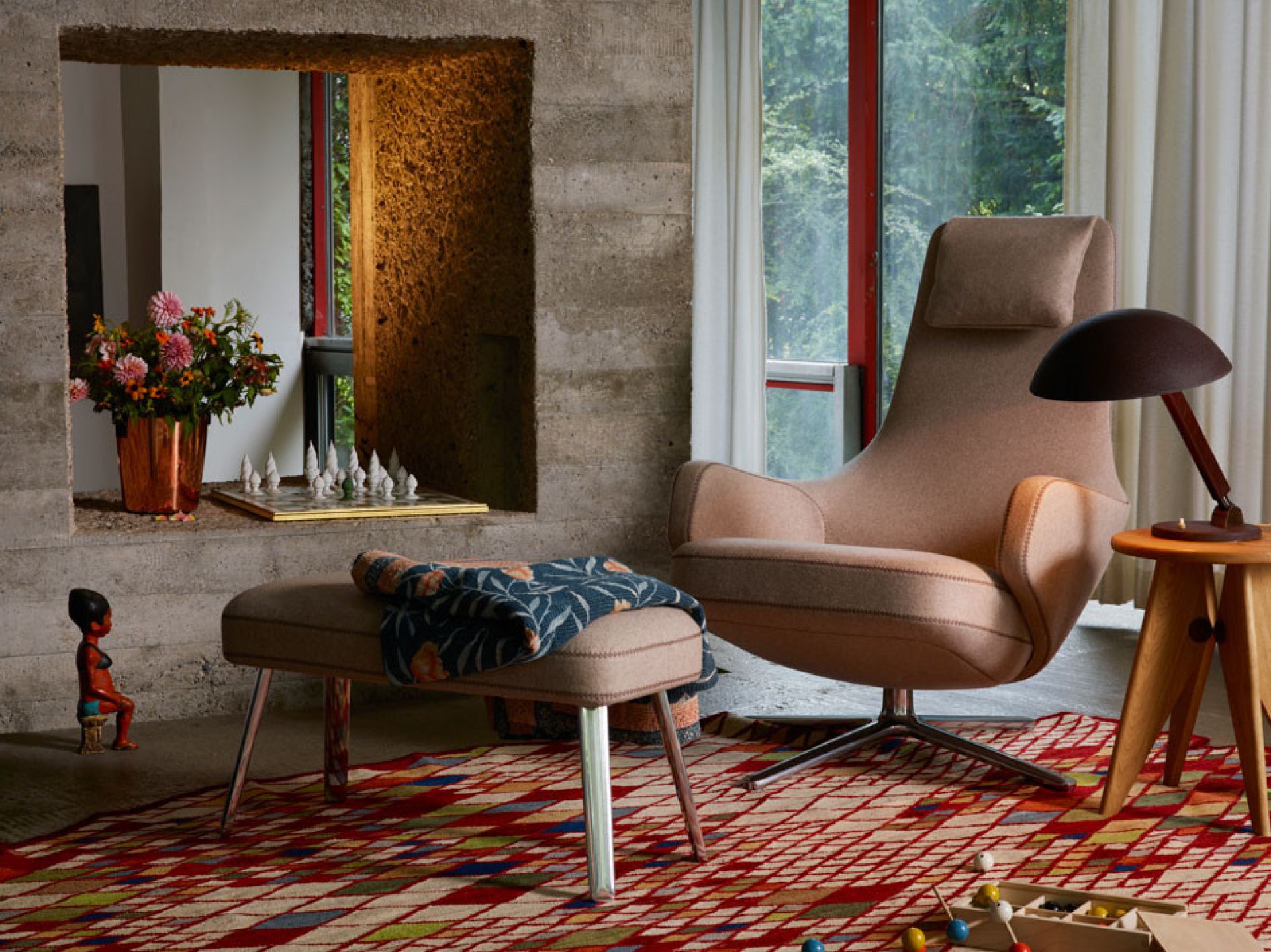 Vitra - Repos Armchair and ottoman