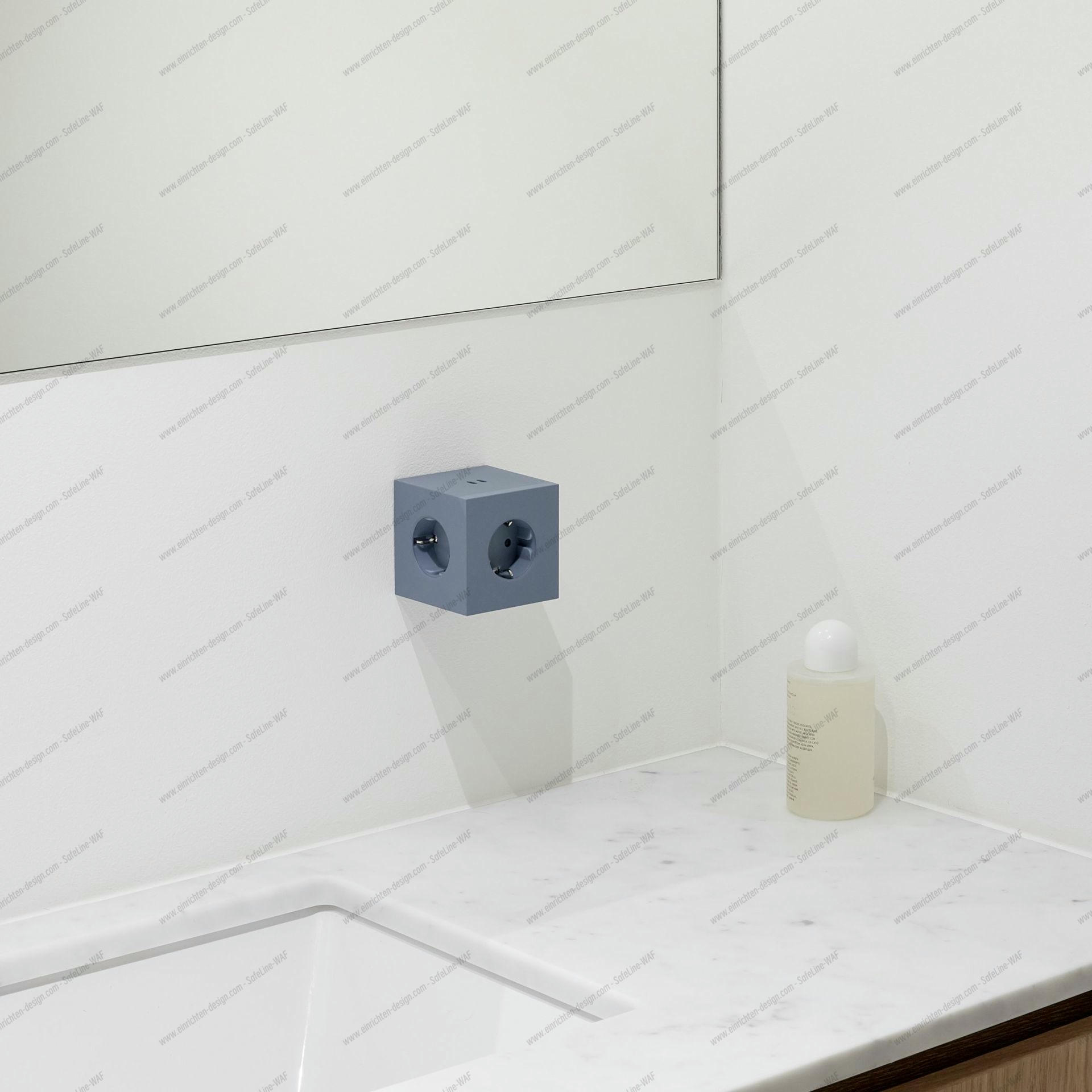Square 2 - Avolt Socket Cube with USB-C shark blue dfp Design 