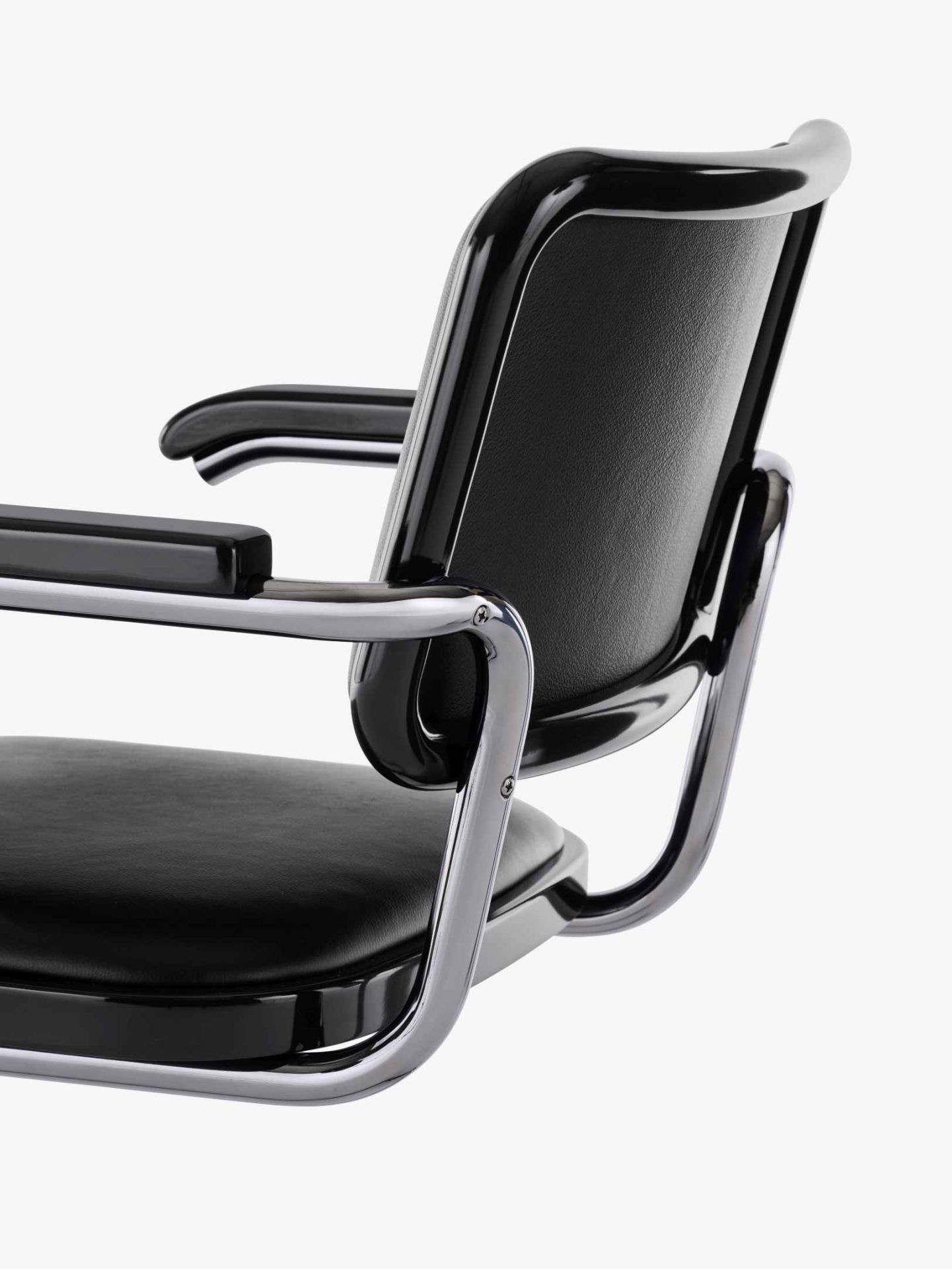 JS. Thonet by Jil Sander S 64 P / S64P cantilever chair Thonet
