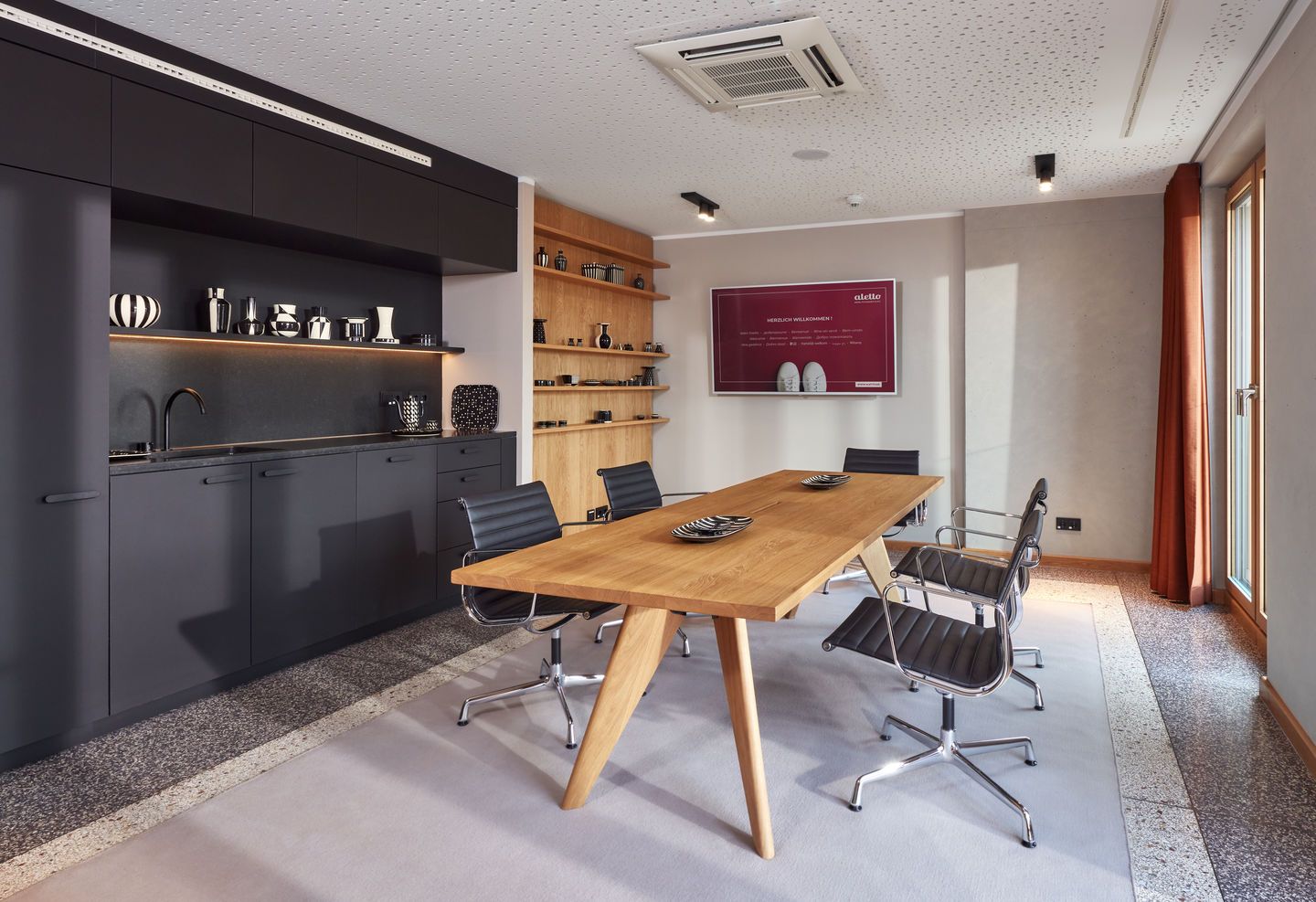 Aluminum Chair EA 103 / EA103 Chair Vitra