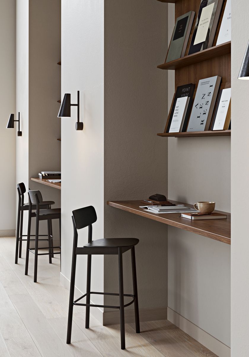Soma Bar Stool white pigmented oak Woud