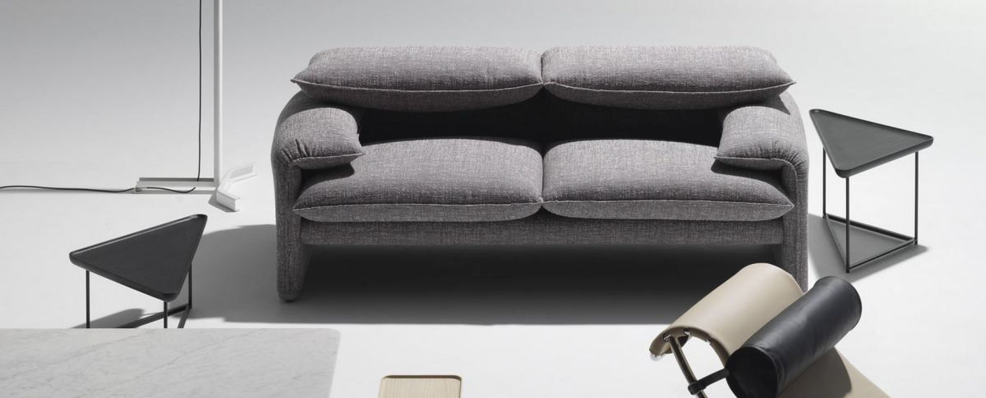675 Maralunga sofa 2-seater Cassina