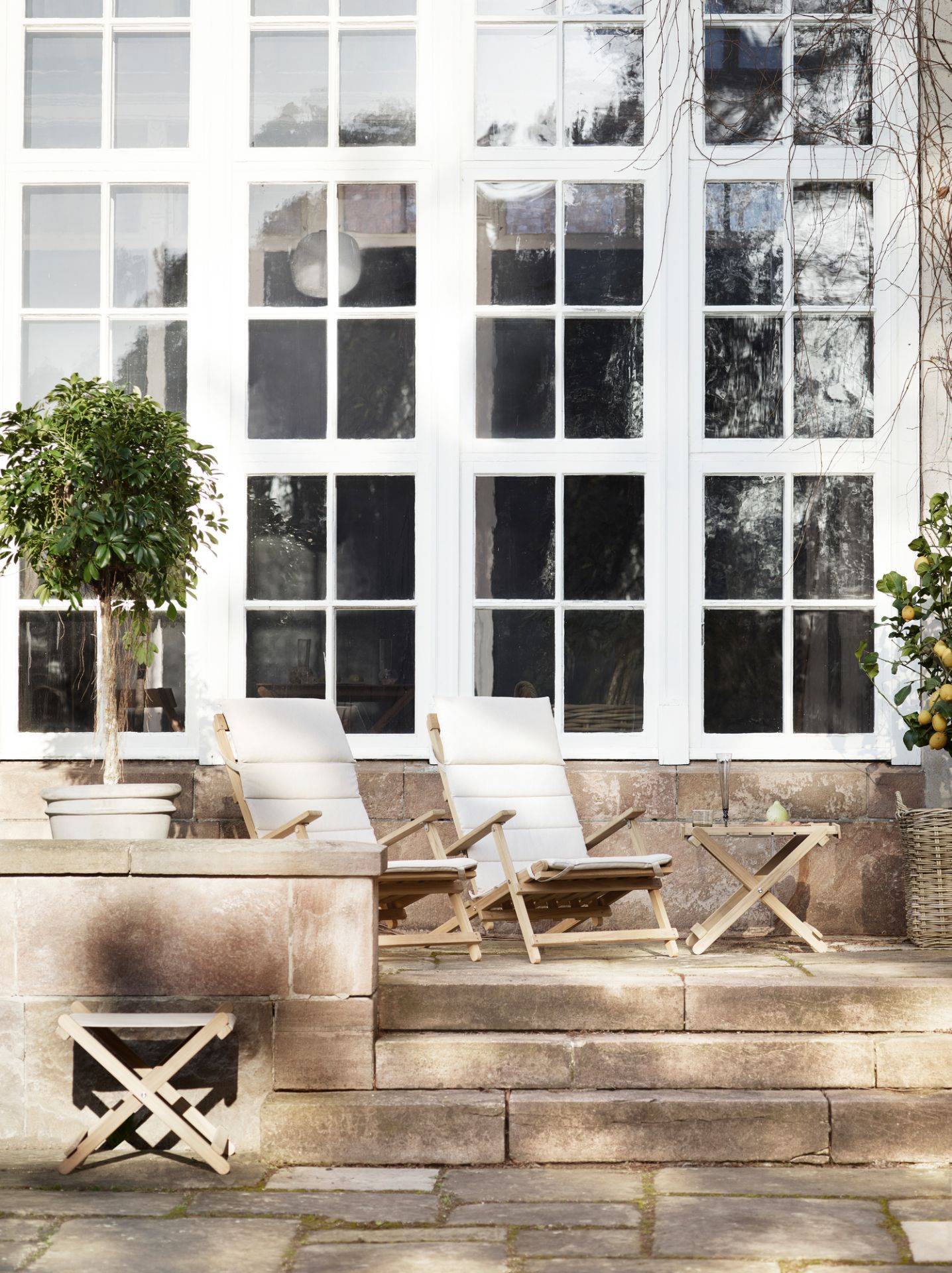Mogensen side table outdoor Carl Hansen & Søn