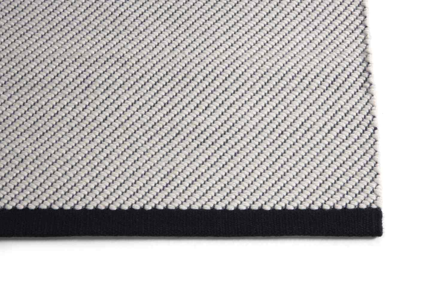 Bias Rug Tint Rug Hay W 80 x L 200 / Black Tint
