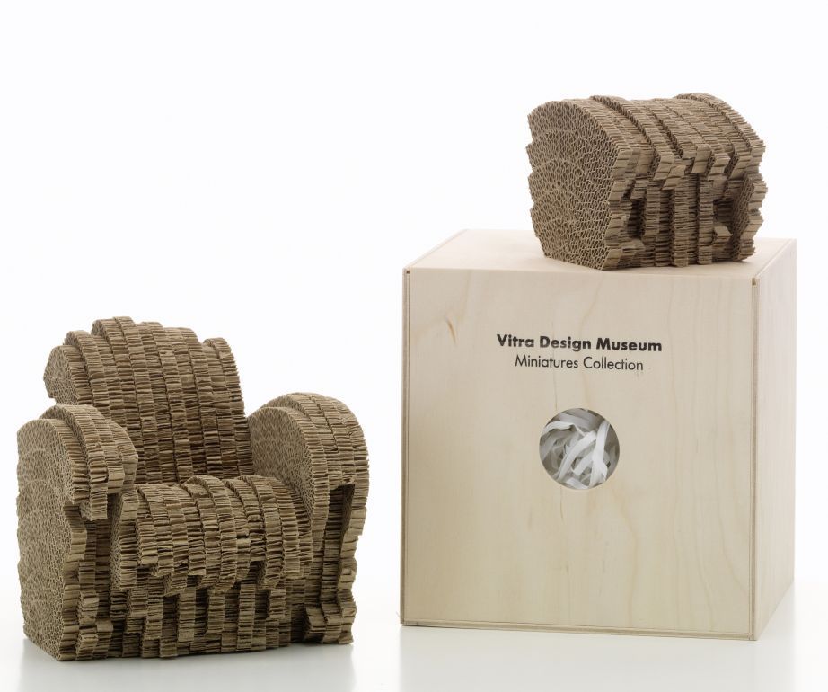  Little Beaver Miniature Armchair Vitra 