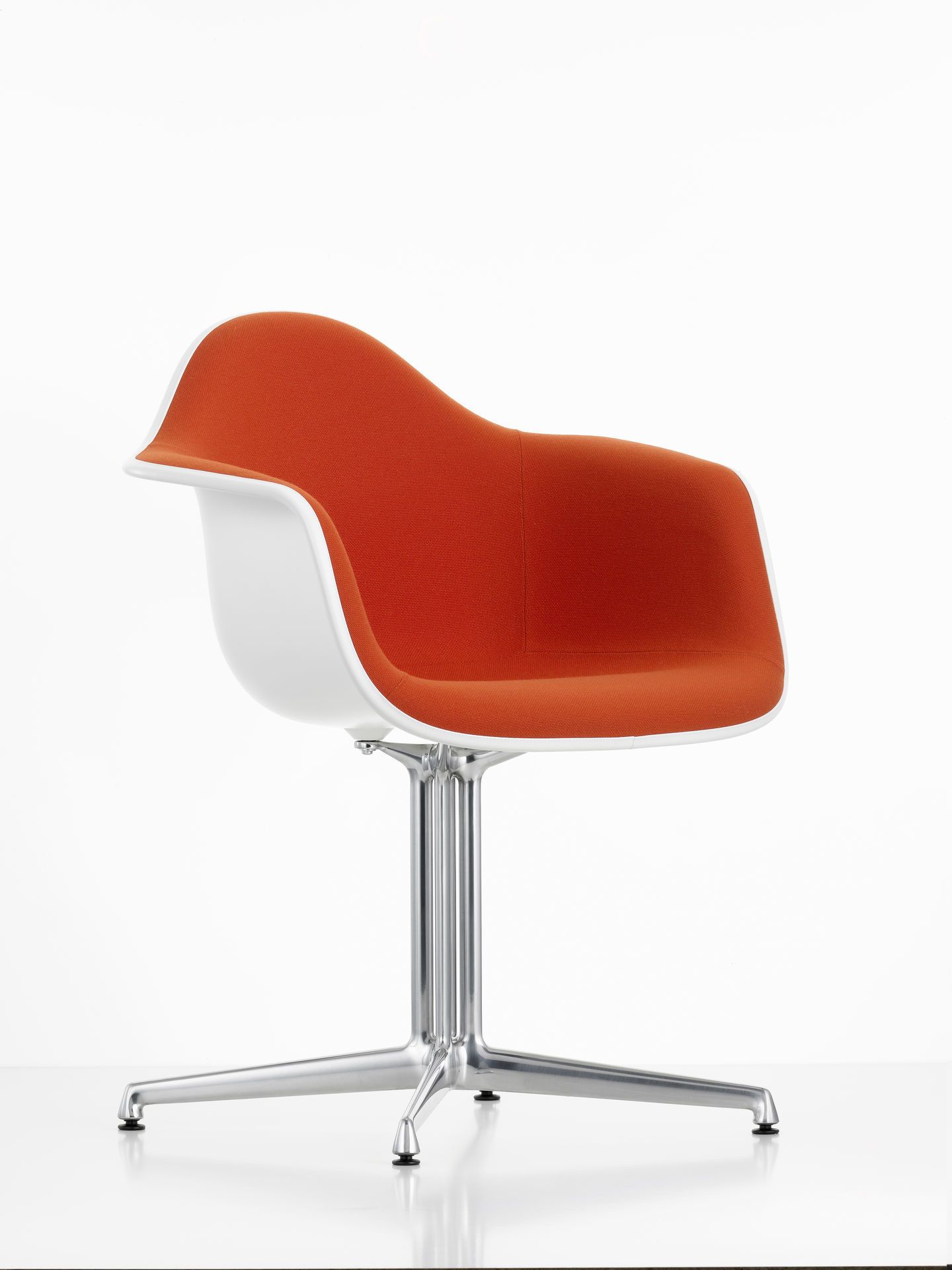 Eames Plastic Arm Chair DAL Chair Fully upholstered Vitra