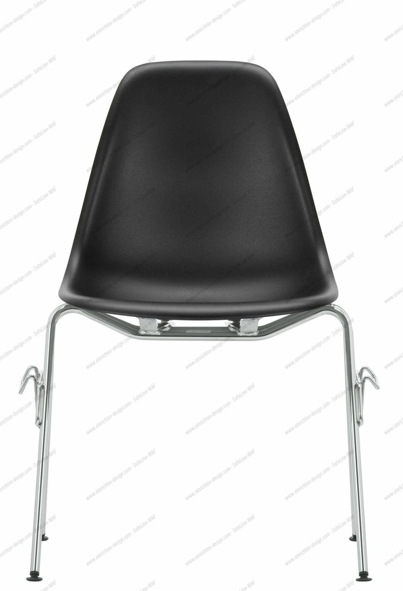 Eames Plastic Side Chair DSS Chair Vitra