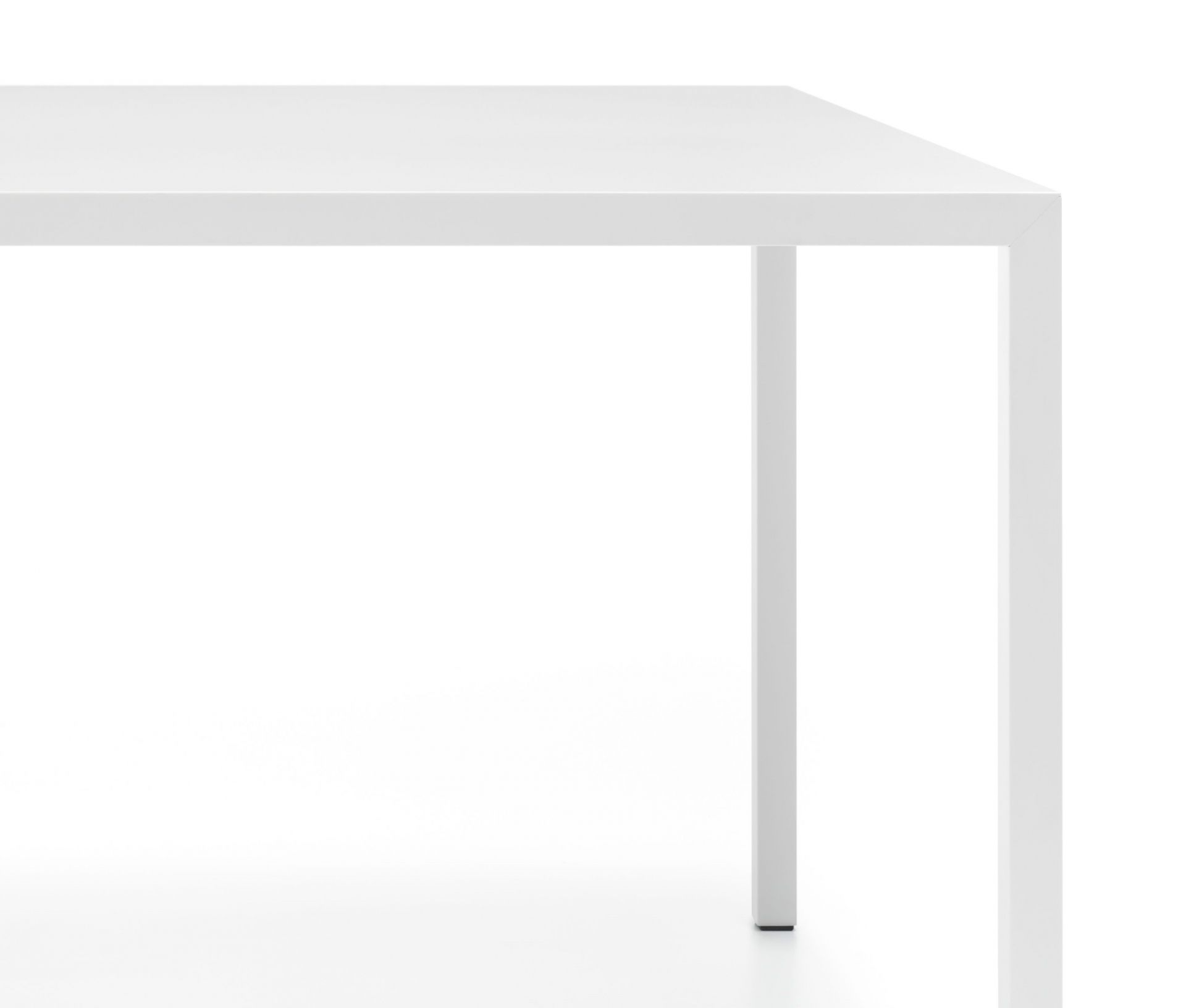 Tense table Preferred combination MDF Italia