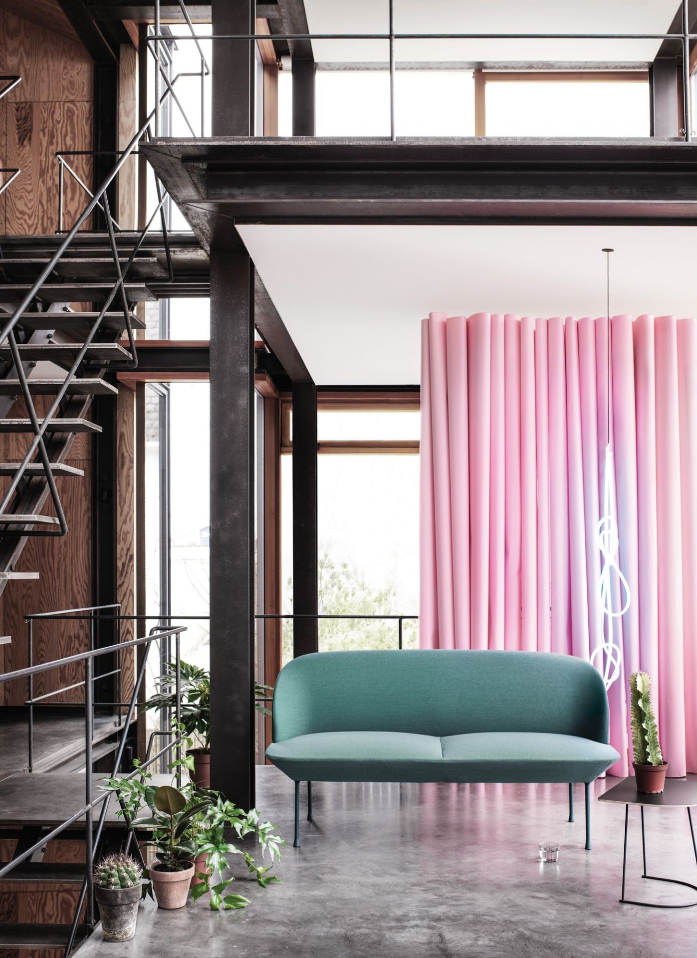 Oslo 2-Seater Sofa Muuto