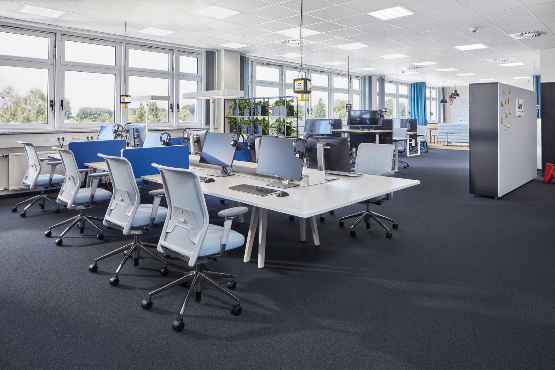 ID Chair - ID Mesh with Lumbar support Office Swivel Chair Vitra