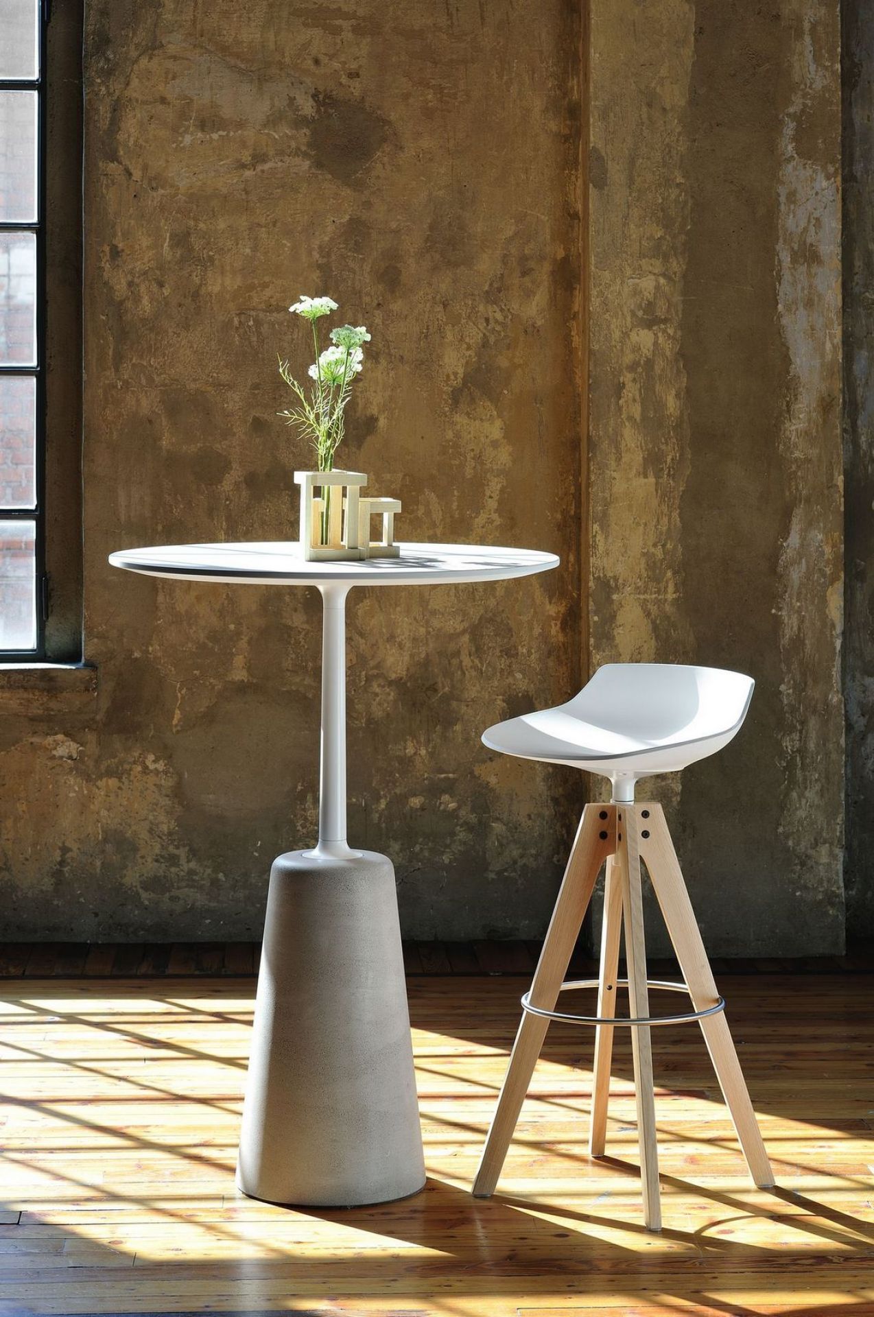 Flow Stool VN stool / counter stool MDF Italia
