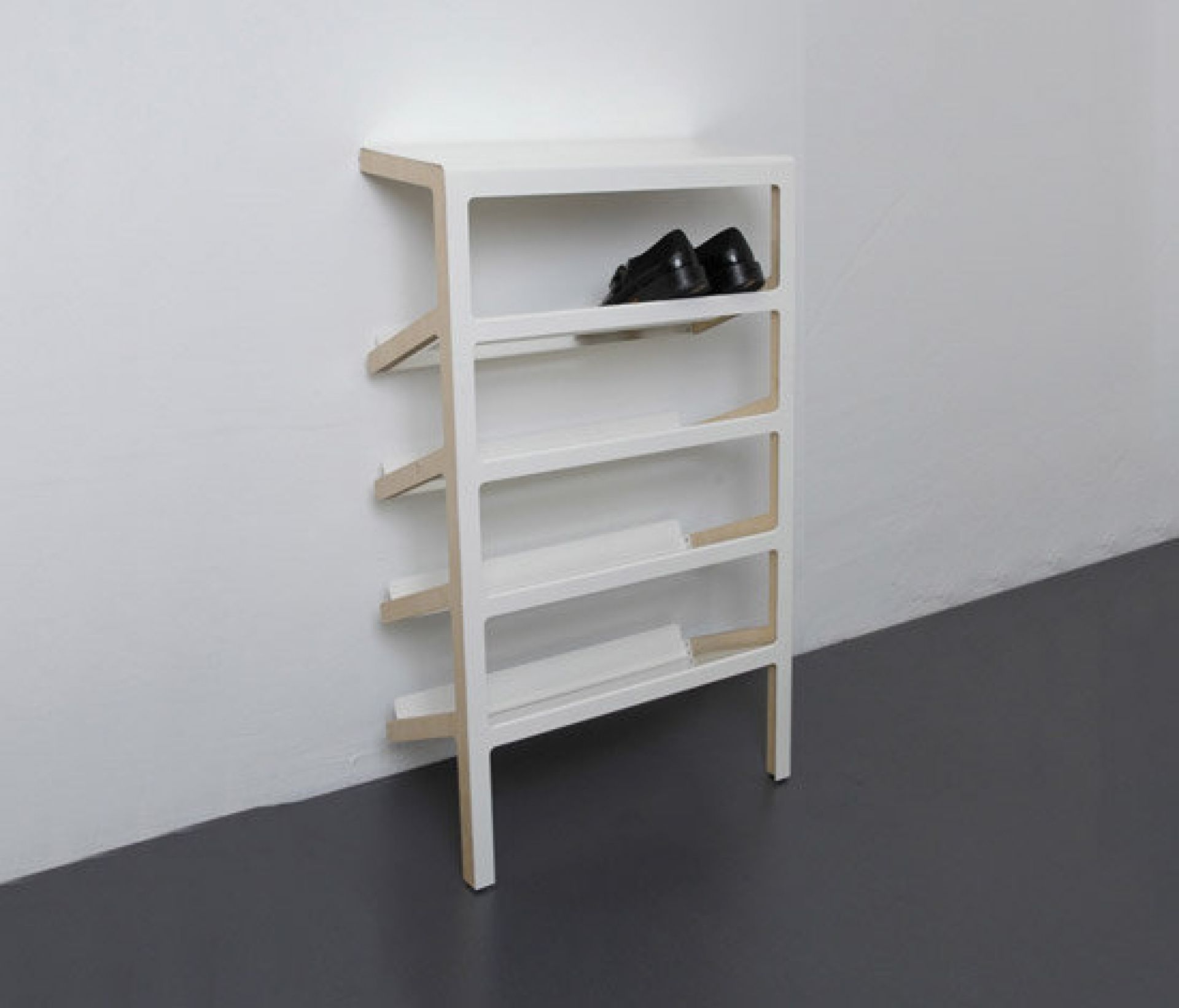 Mila Shoe shelf Mox