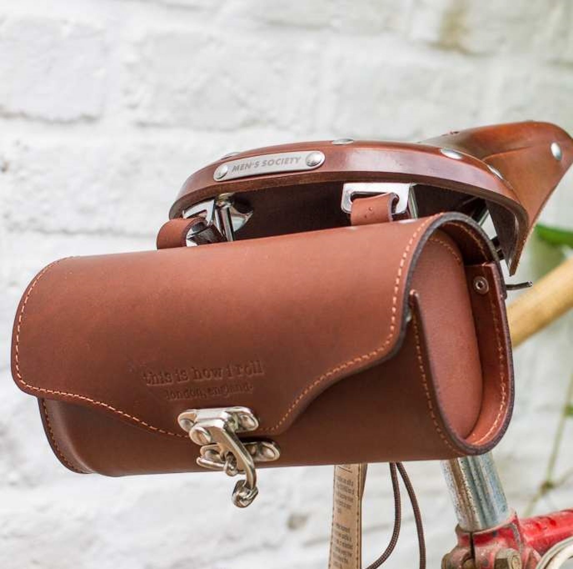 mens leather saddle bags