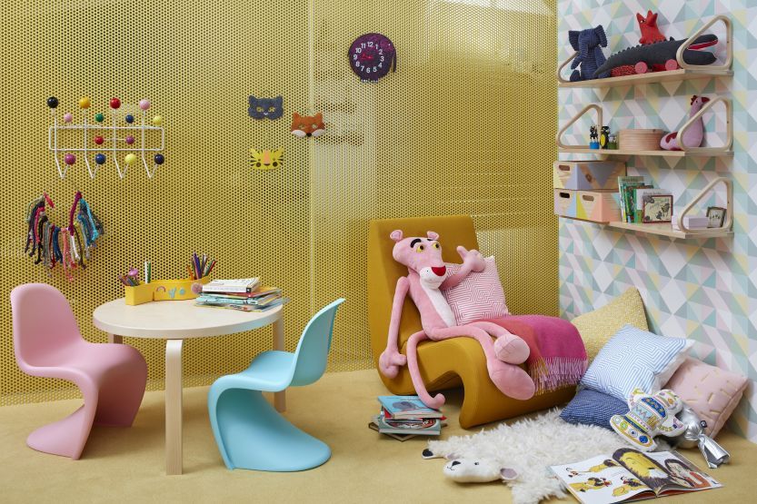 Hang it all colorful wardrobe Vitra Eames