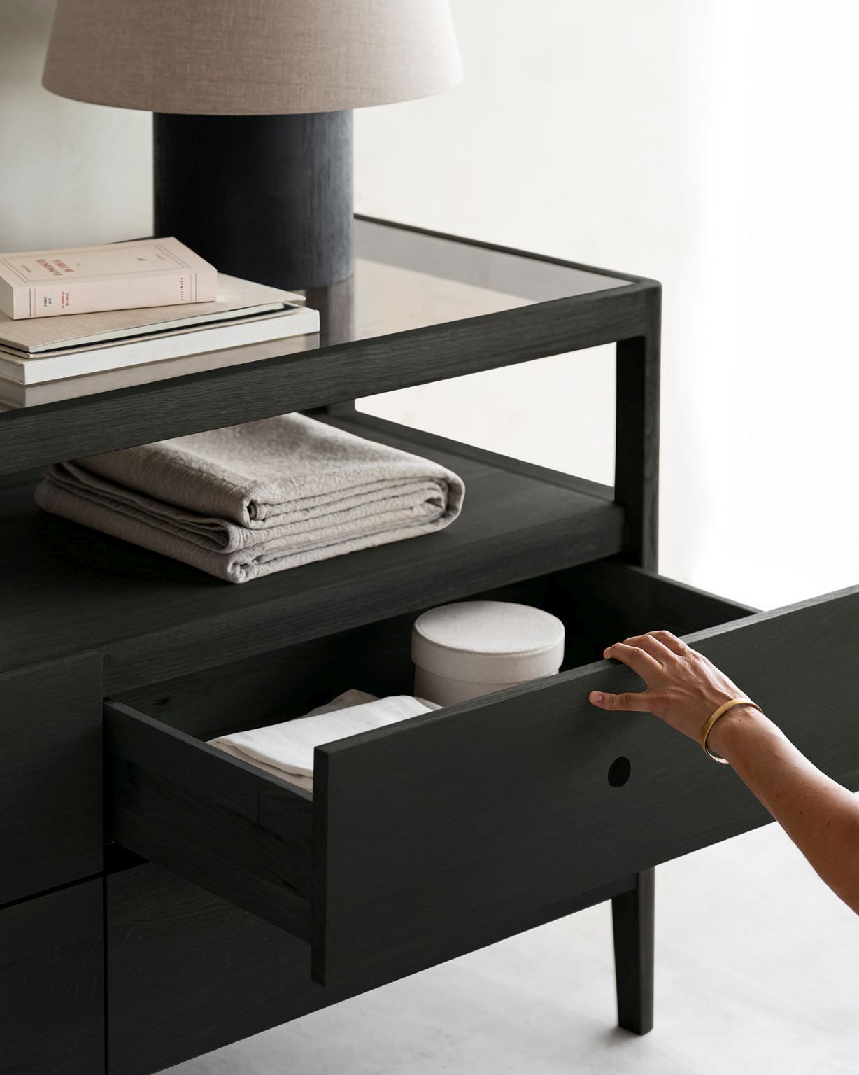 Spindle chest of drawers with drawers black lacquered oak Ethnicraft