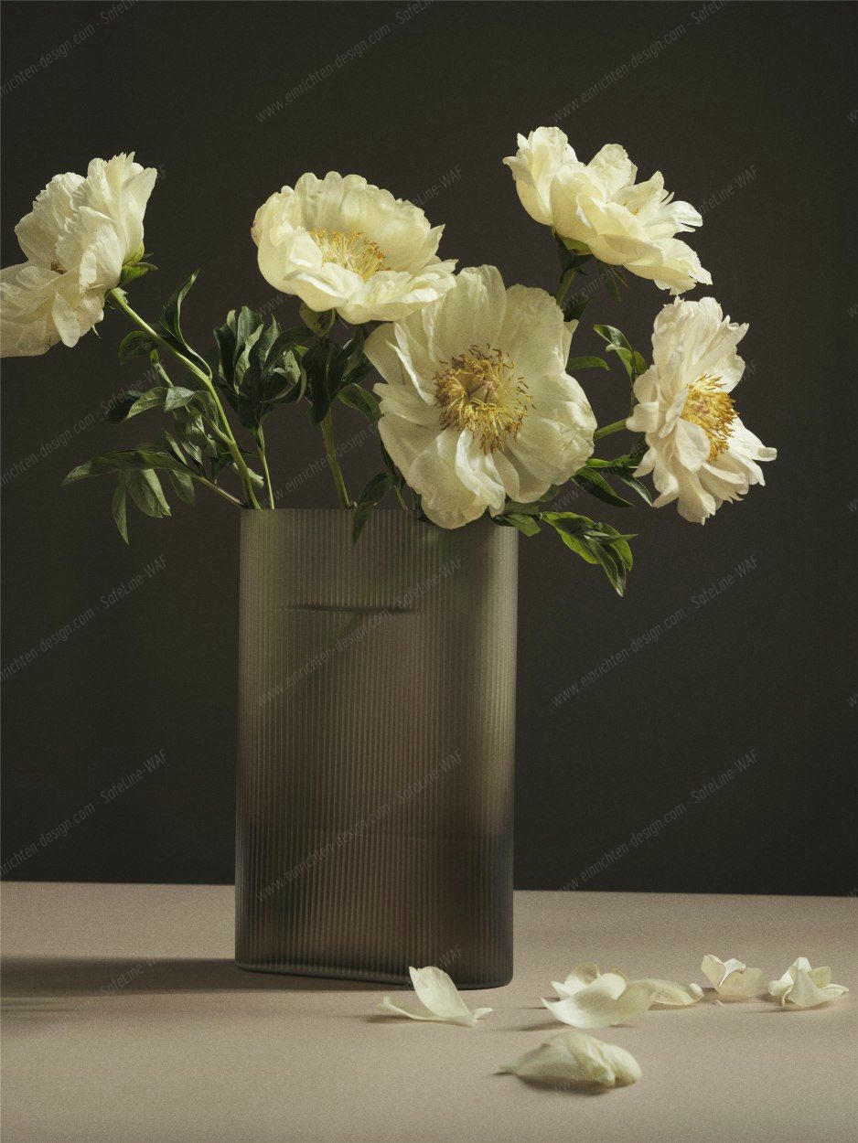 Ridge Vase Muuto Frosted glass Light blue H 35 cm Ridge Vase Muuto Frosted glass Light blue H 35 cm
