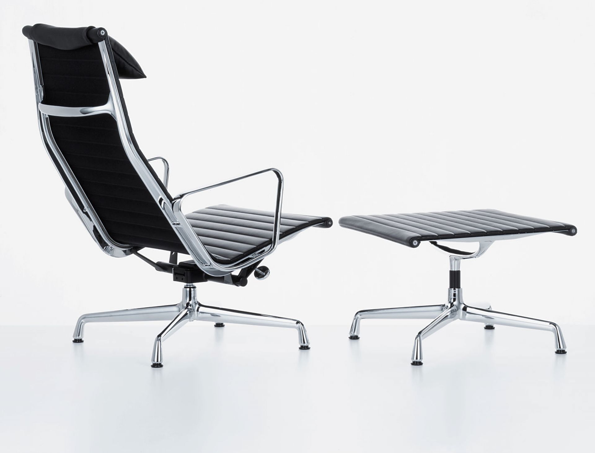 Aluminium Chair EA124 / EA 124 Armchair Vitra