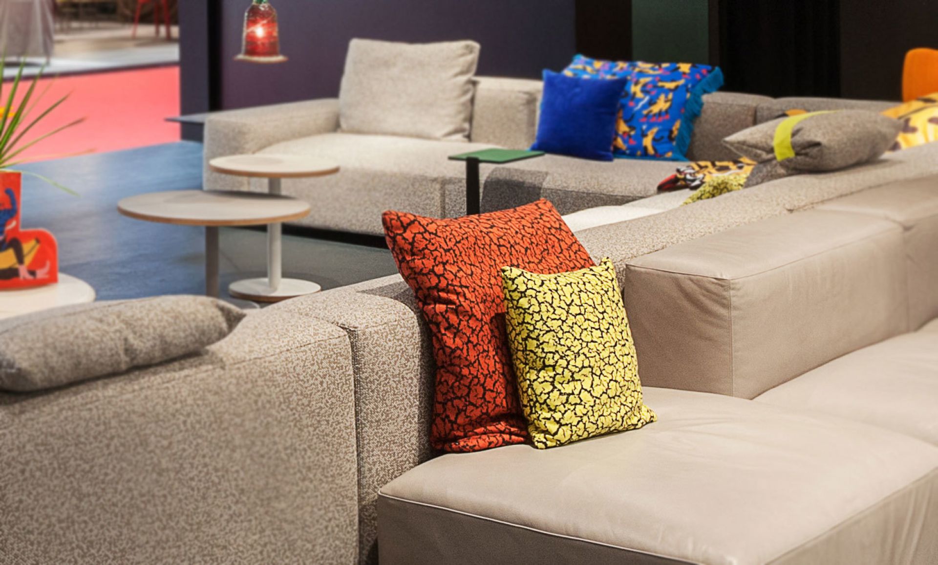 Rift cushion brick red 66x66 Sancal
