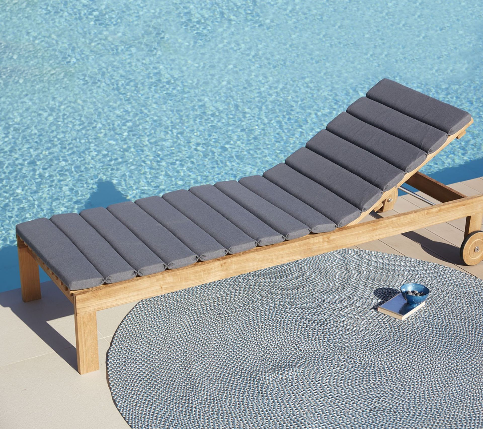 Amaze Outdoor Sun lounger Cane-Line