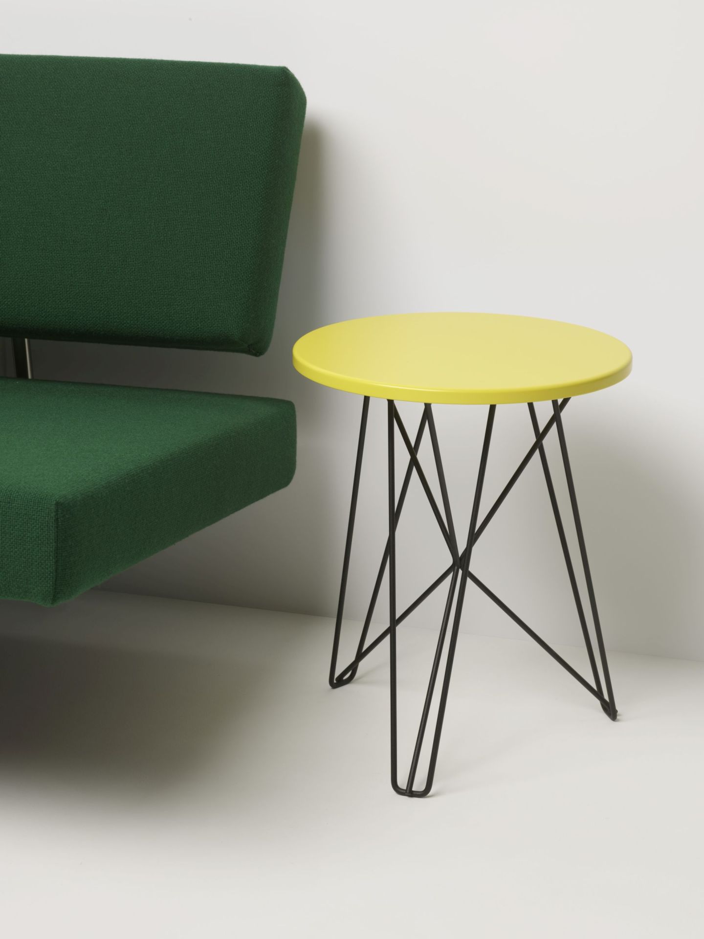 Ijhorst Stool / Side table zinc yellow Spectrum